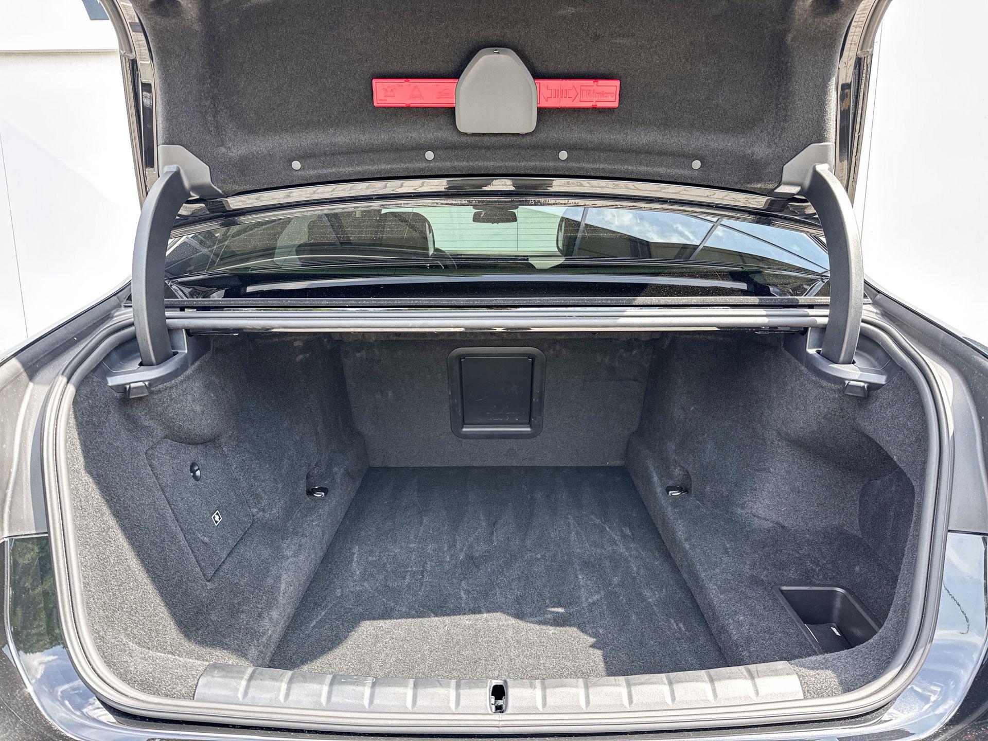 Foto van BMW 750e xDrive