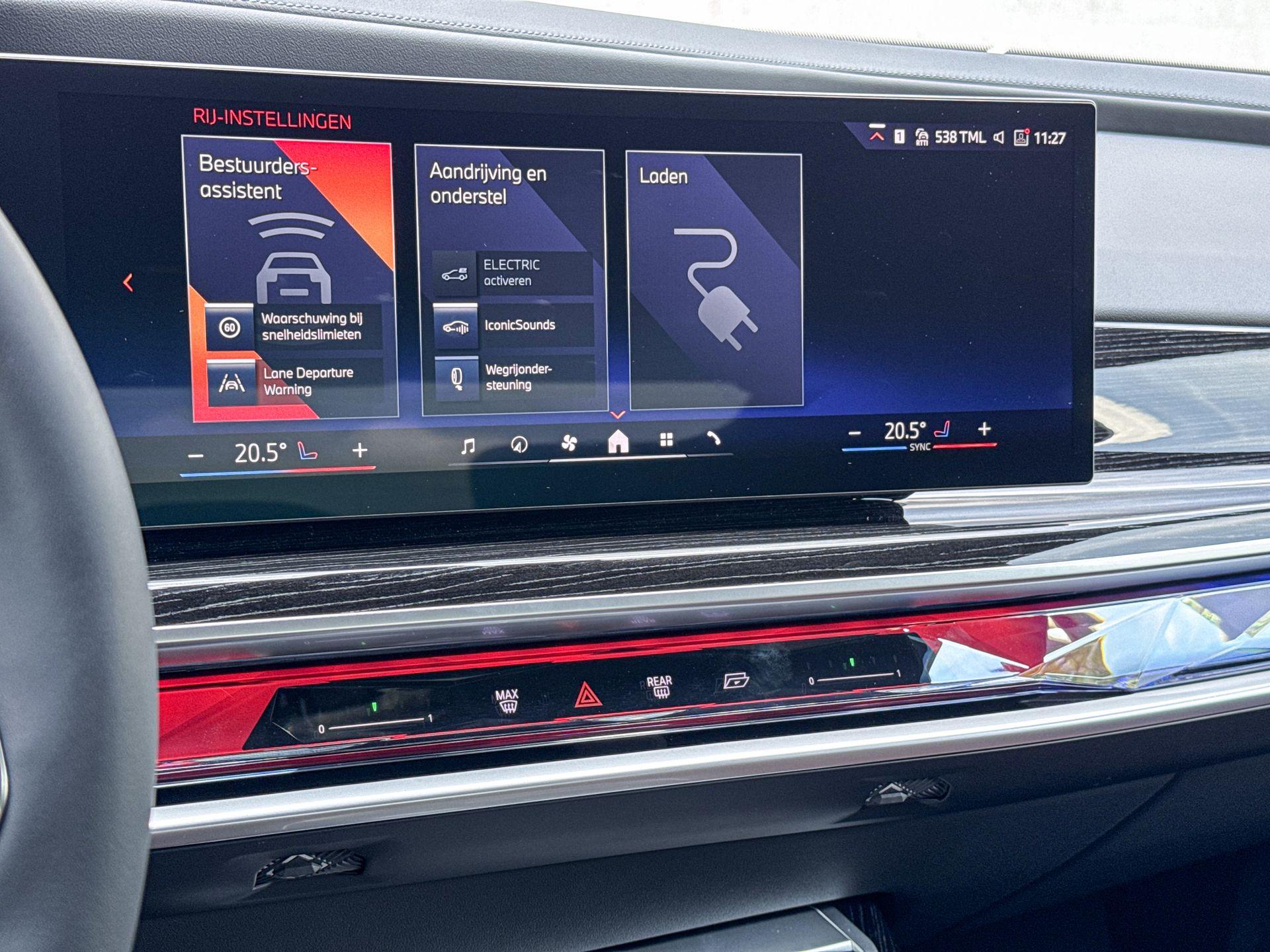 Foto van BMW 750e xDrive