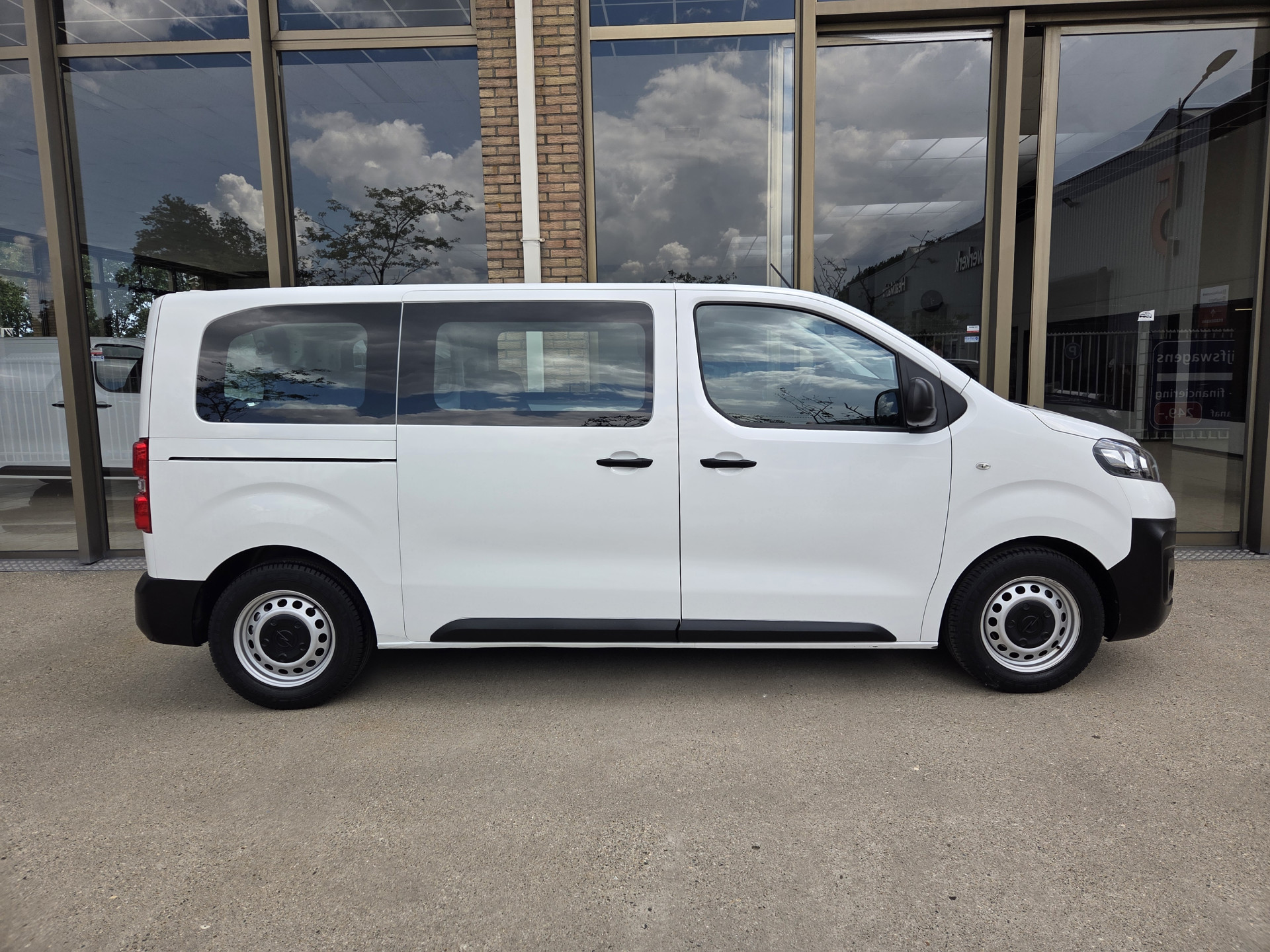Foto van Opel Vivaro / Zafira Life