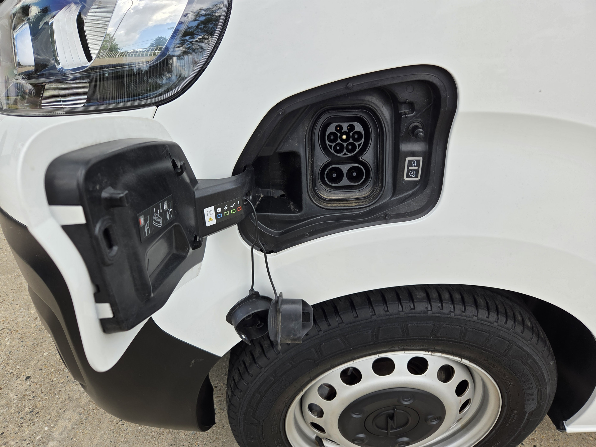 Foto van Opel Vivaro / Zafira Life