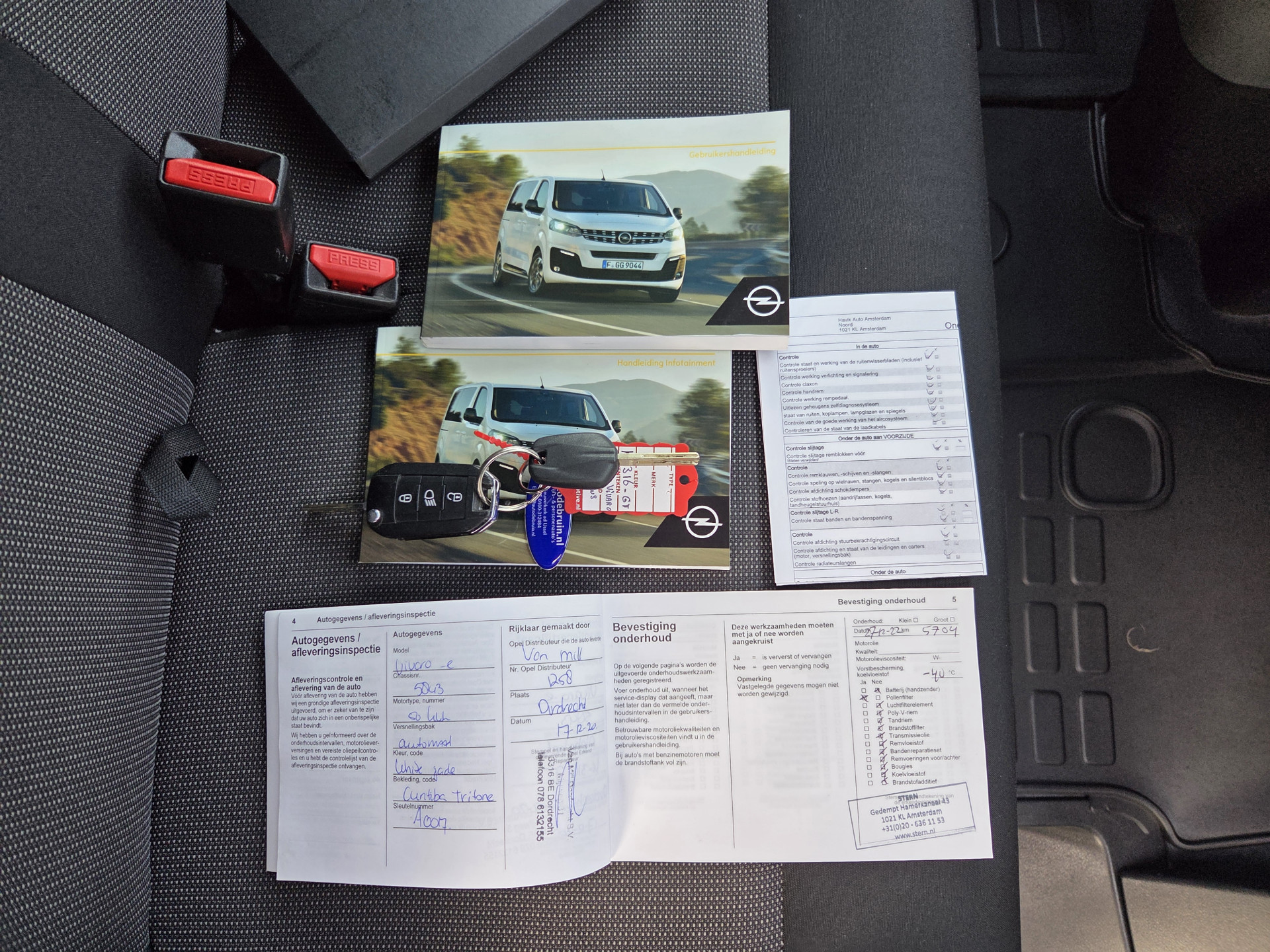 Foto van Opel Vivaro / Zafira Life