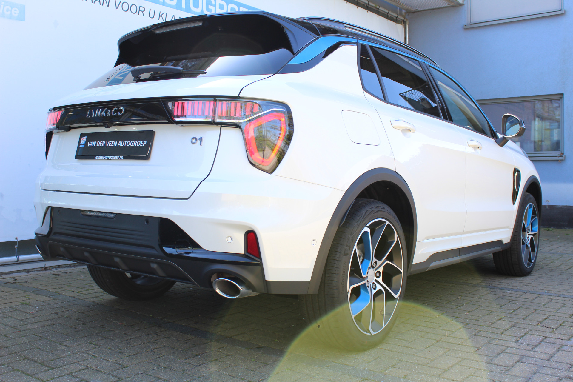 Foto van Lynk&co LYNK & Co 01