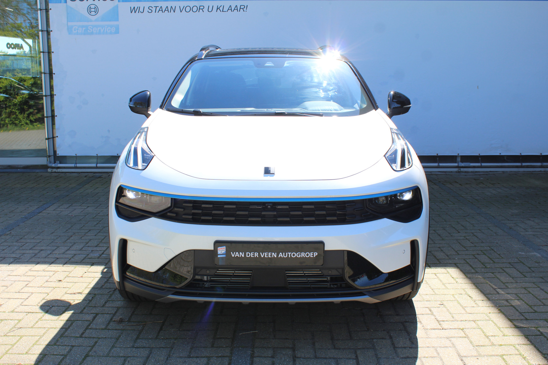 Foto van Lynk&co LYNK & Co 01