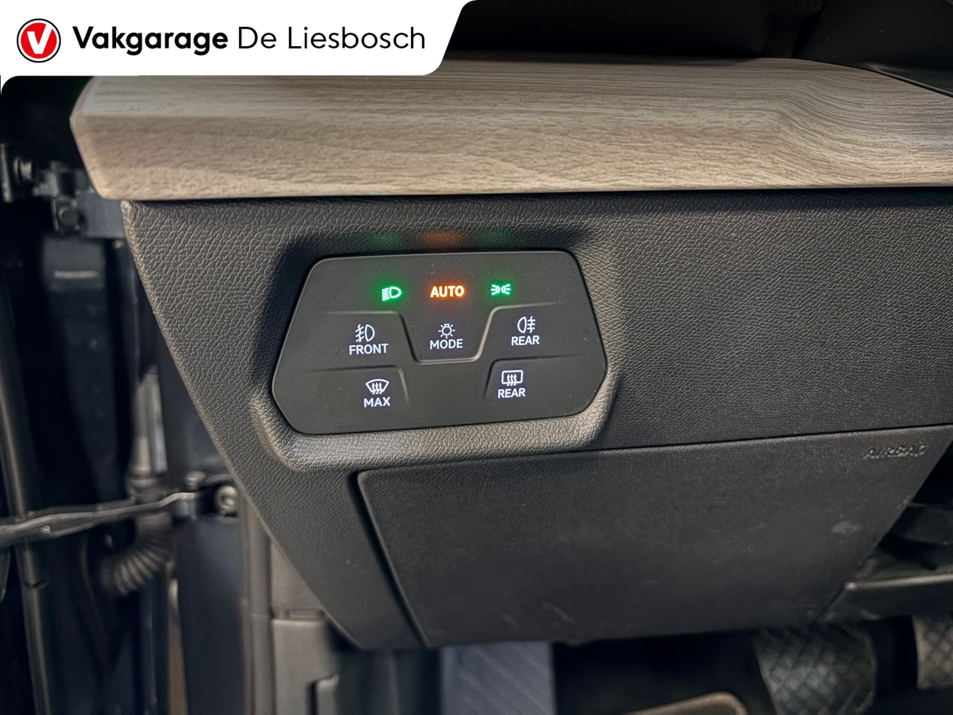 Foto van Seat Seat Leon SP E-hybrid150
