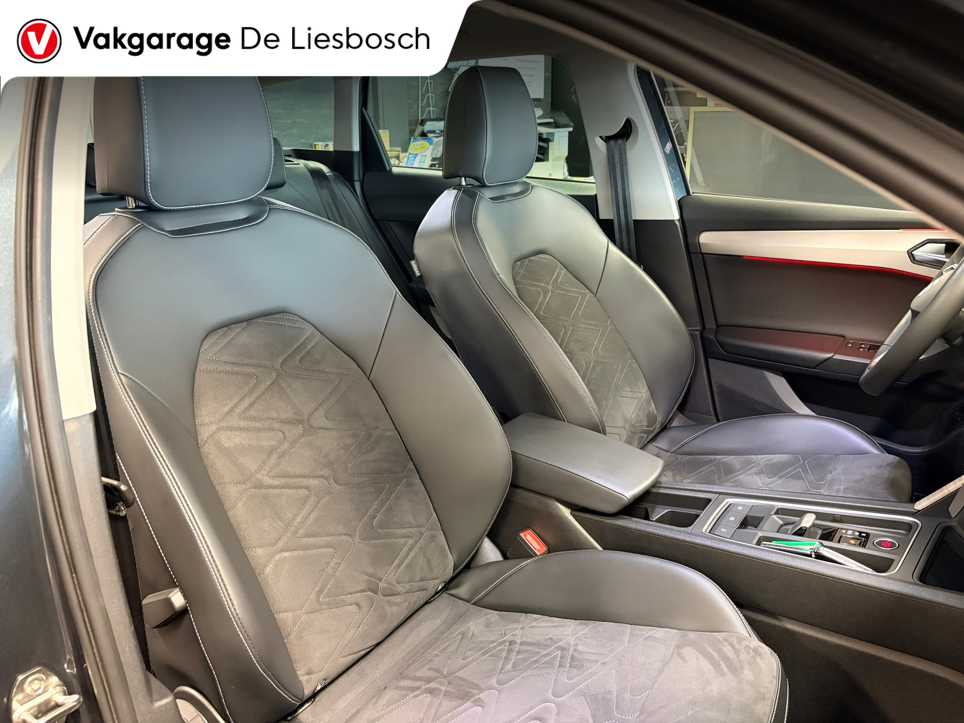 Foto van Seat Seat Leon SP E-hybrid150
