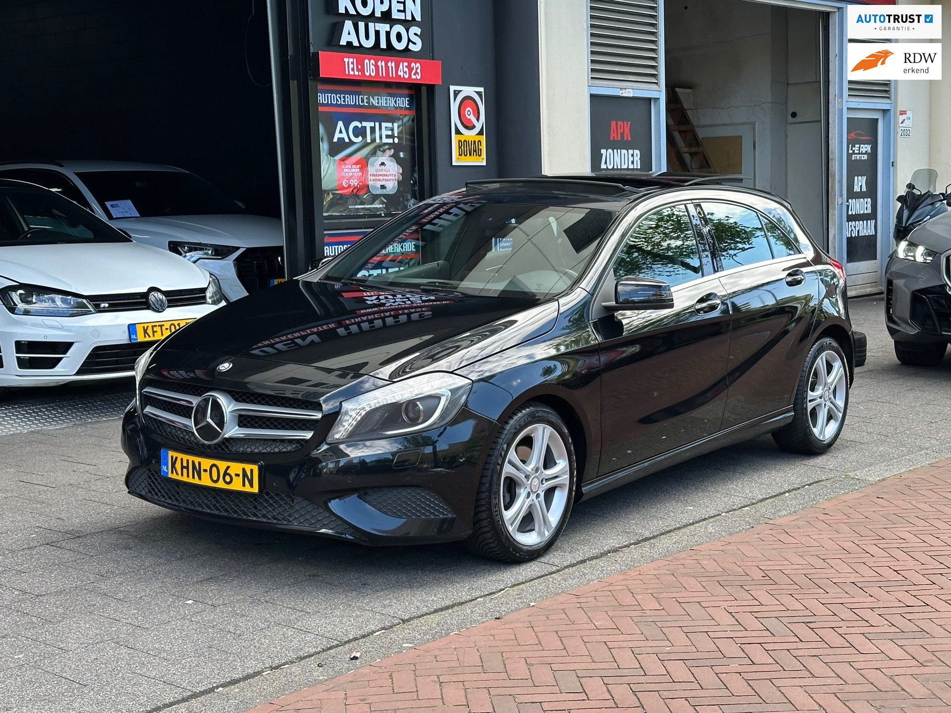Mercedes-Benz A-klasse 200 Prestige Automaat Leer Navi Pano 2013 - voorkant
