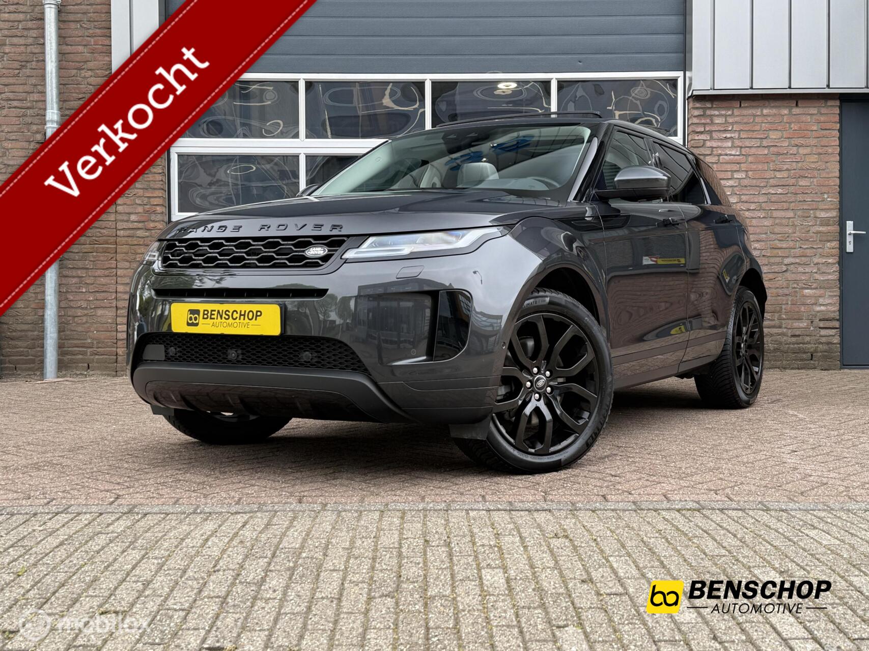 Land Rover Range Rover Evoque 1.5 P300e AWD HSE Panodak Leer Virtual Carplay Navi Meridian Audio 360 Camera 2020 - voorkant