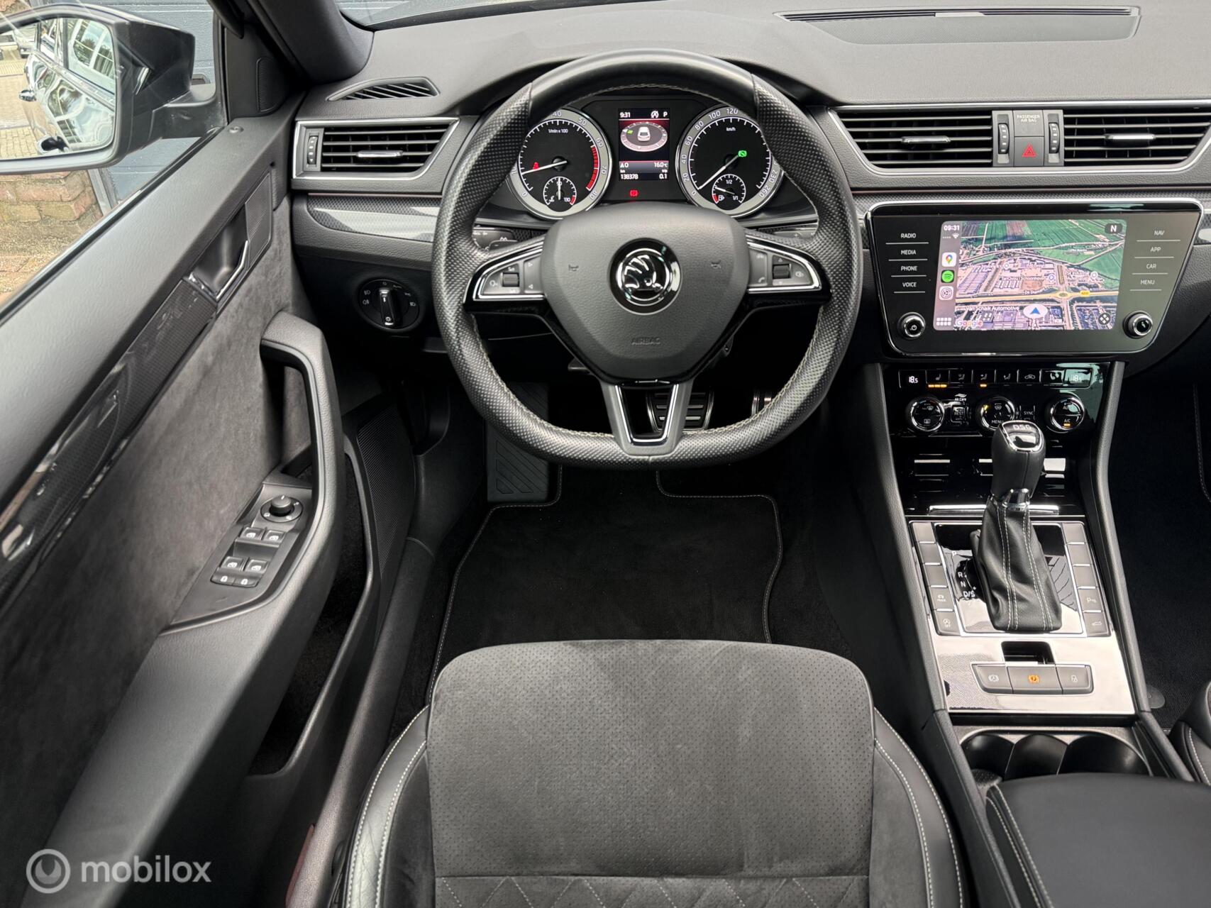 Foto van Skoda Superb Combi