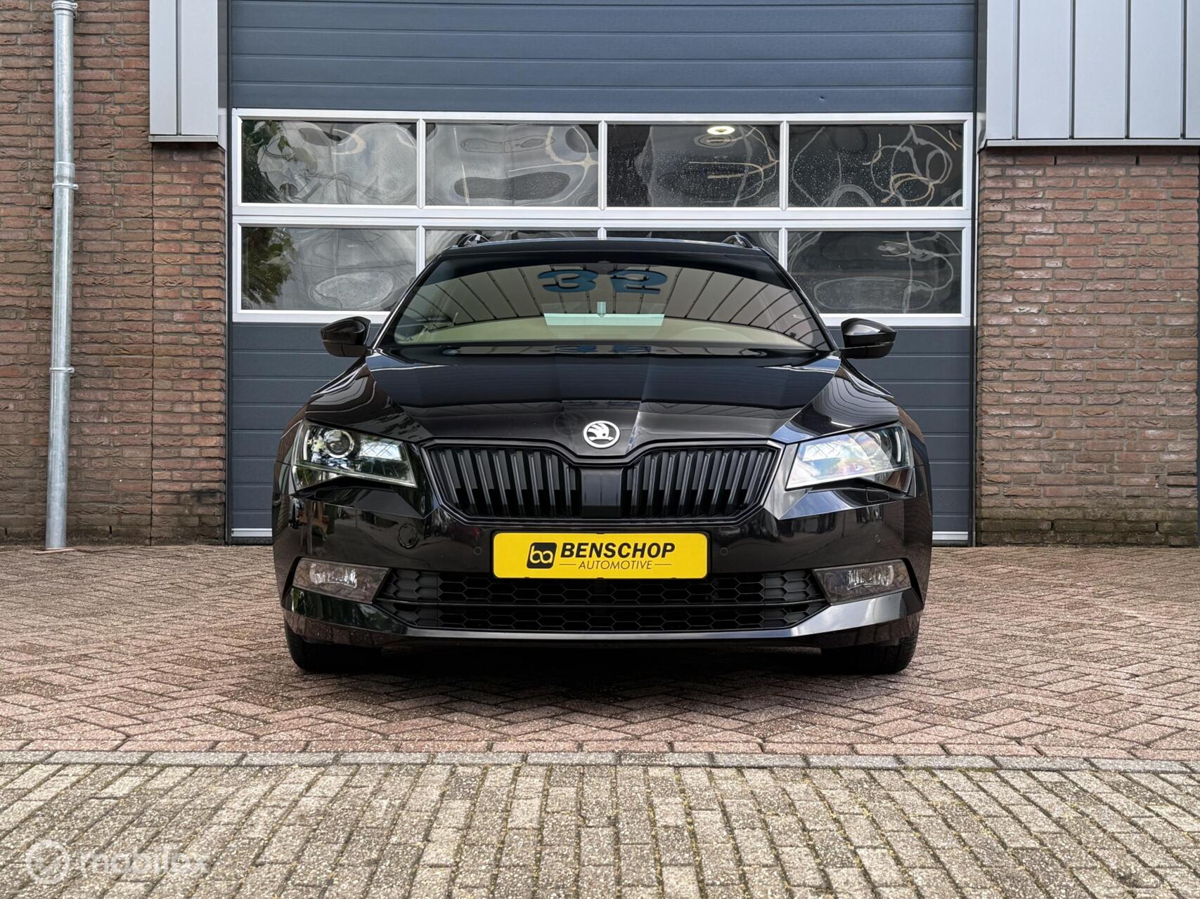 Foto van Skoda Superb Combi