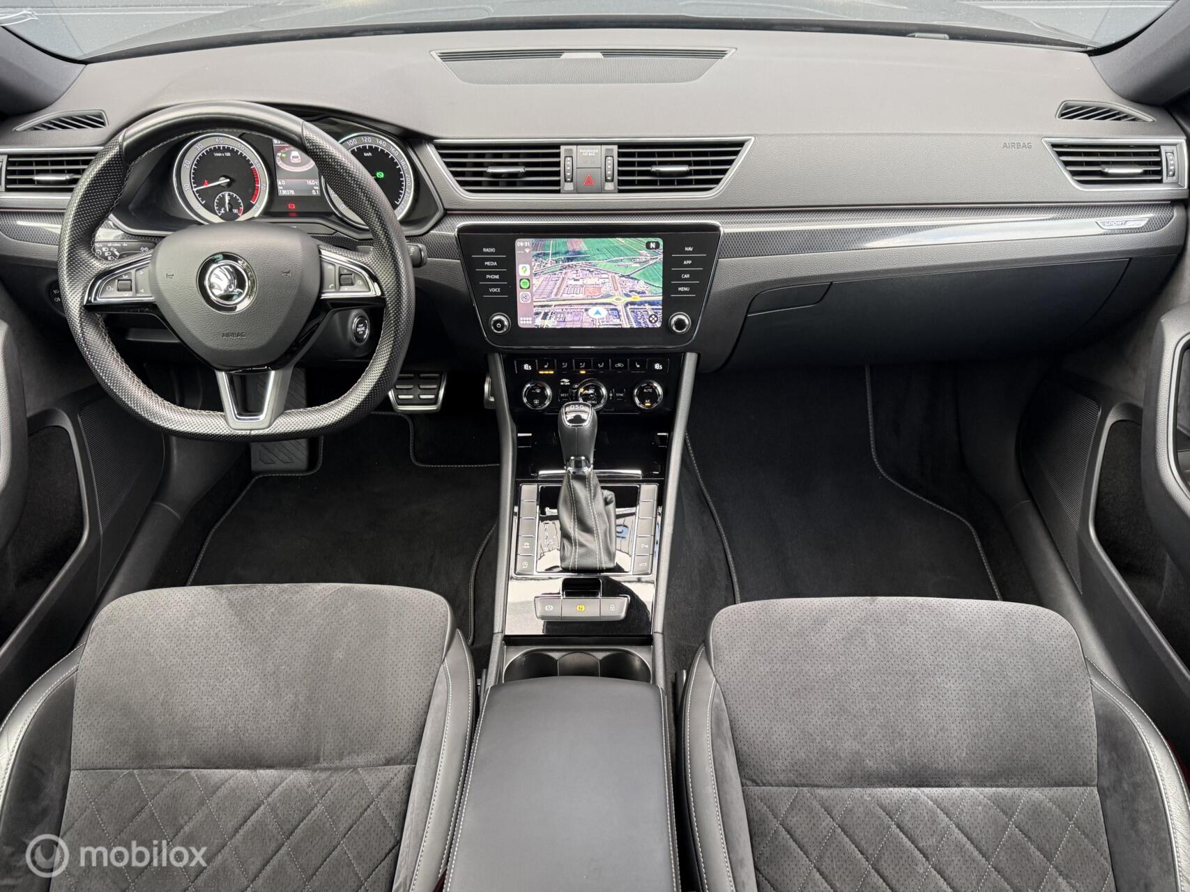 Foto van Skoda Superb Combi