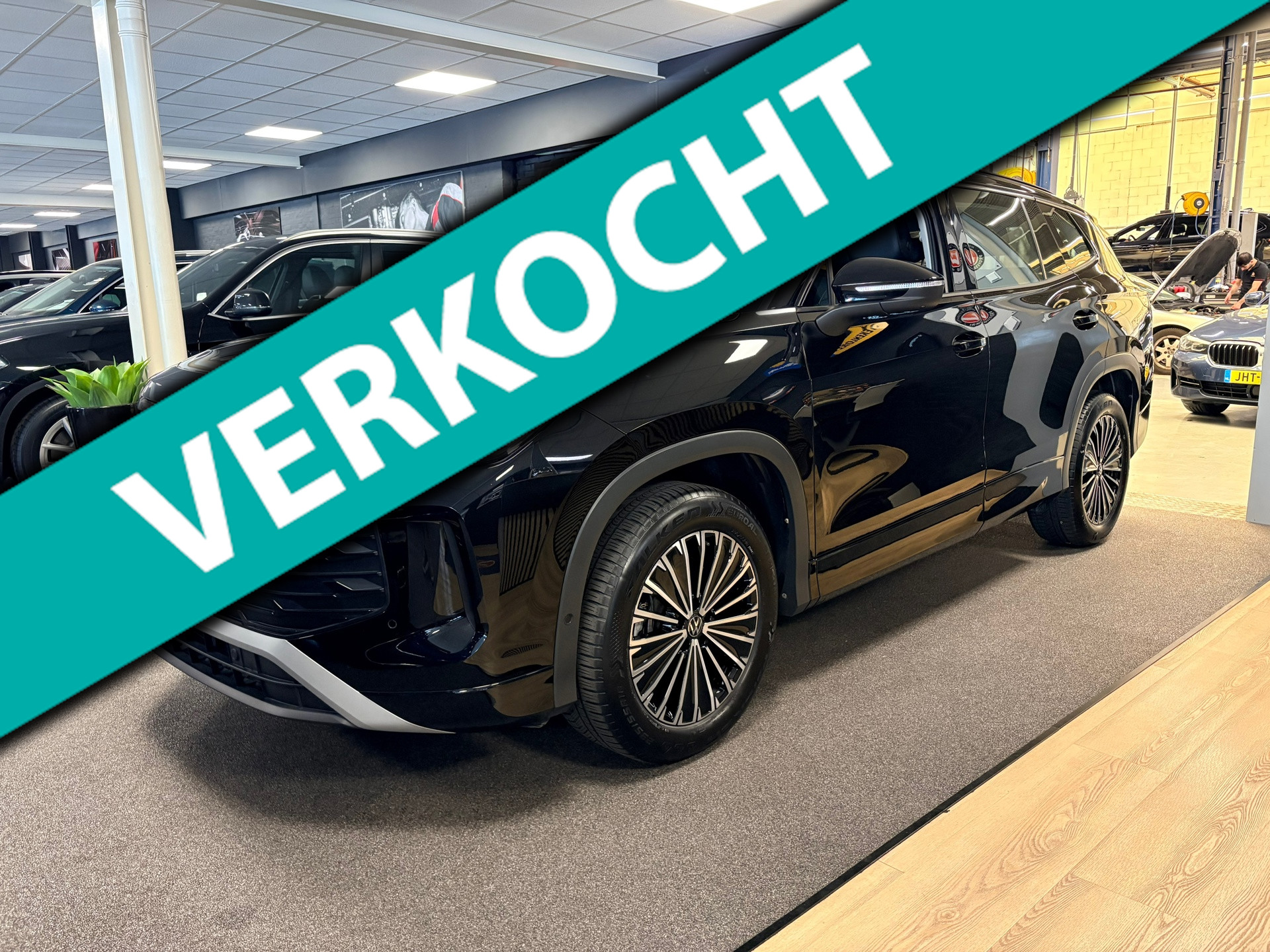 Volkswagen Tayron 1.5 eTSI Life Edition 7persoons / trekhaak / led / 360camera / navigatie 2025 - voorkant