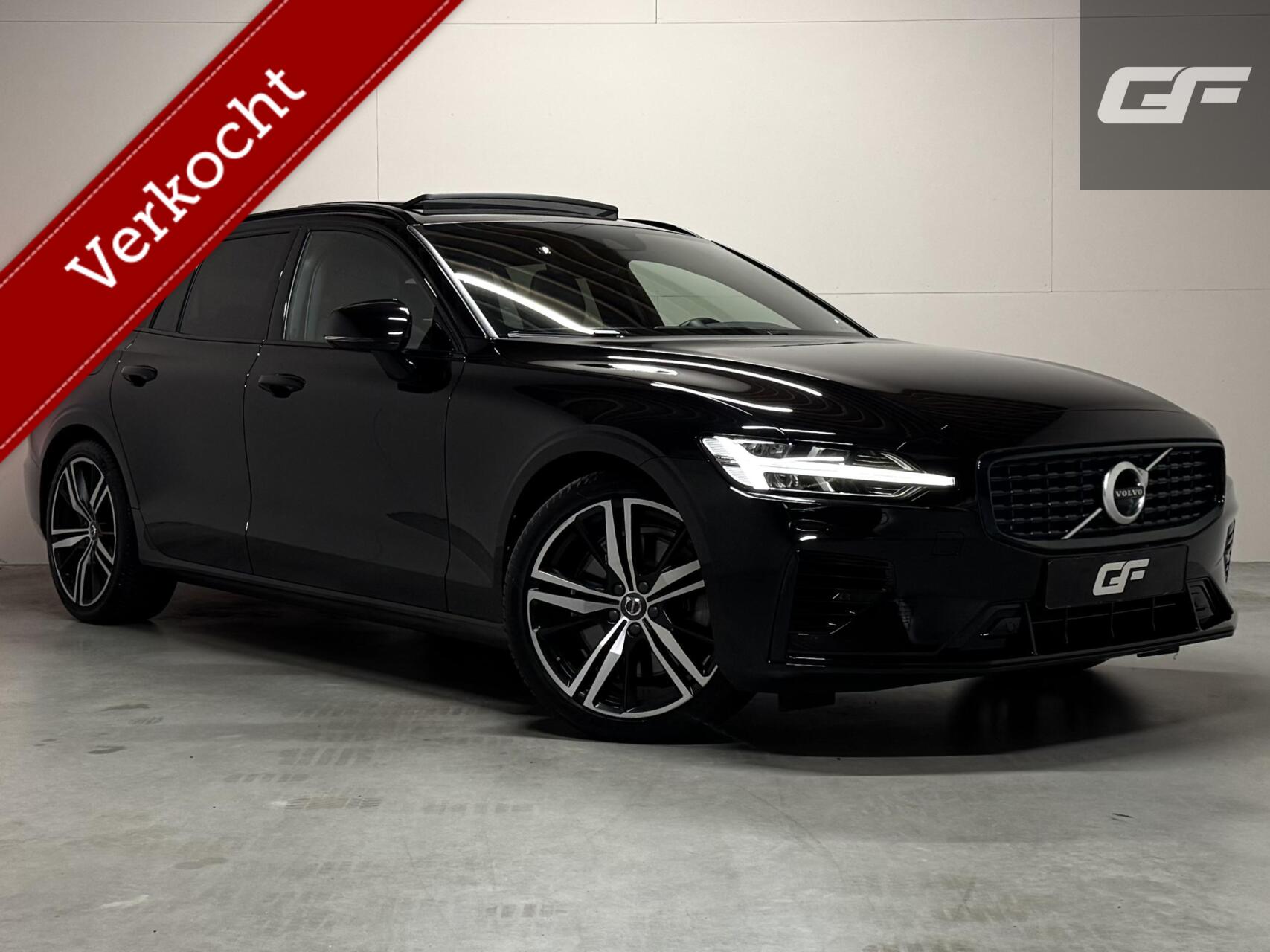 Volvo V60 2.0 T8 Recharge AWD R-Design Pano B&W 360° Memory Trekh. 2020 - voorkant