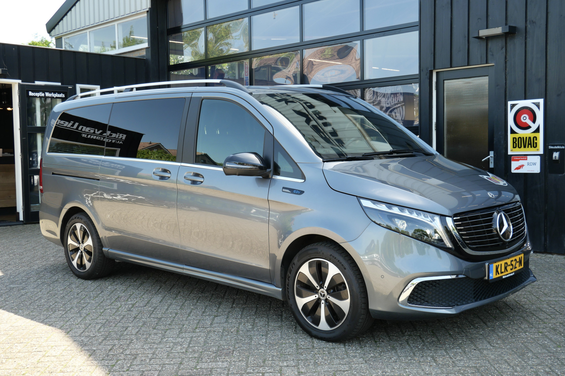 Mercedes-Benz Eqv 300 L2 Avantgarde 90 kWh 2021 - voorkant