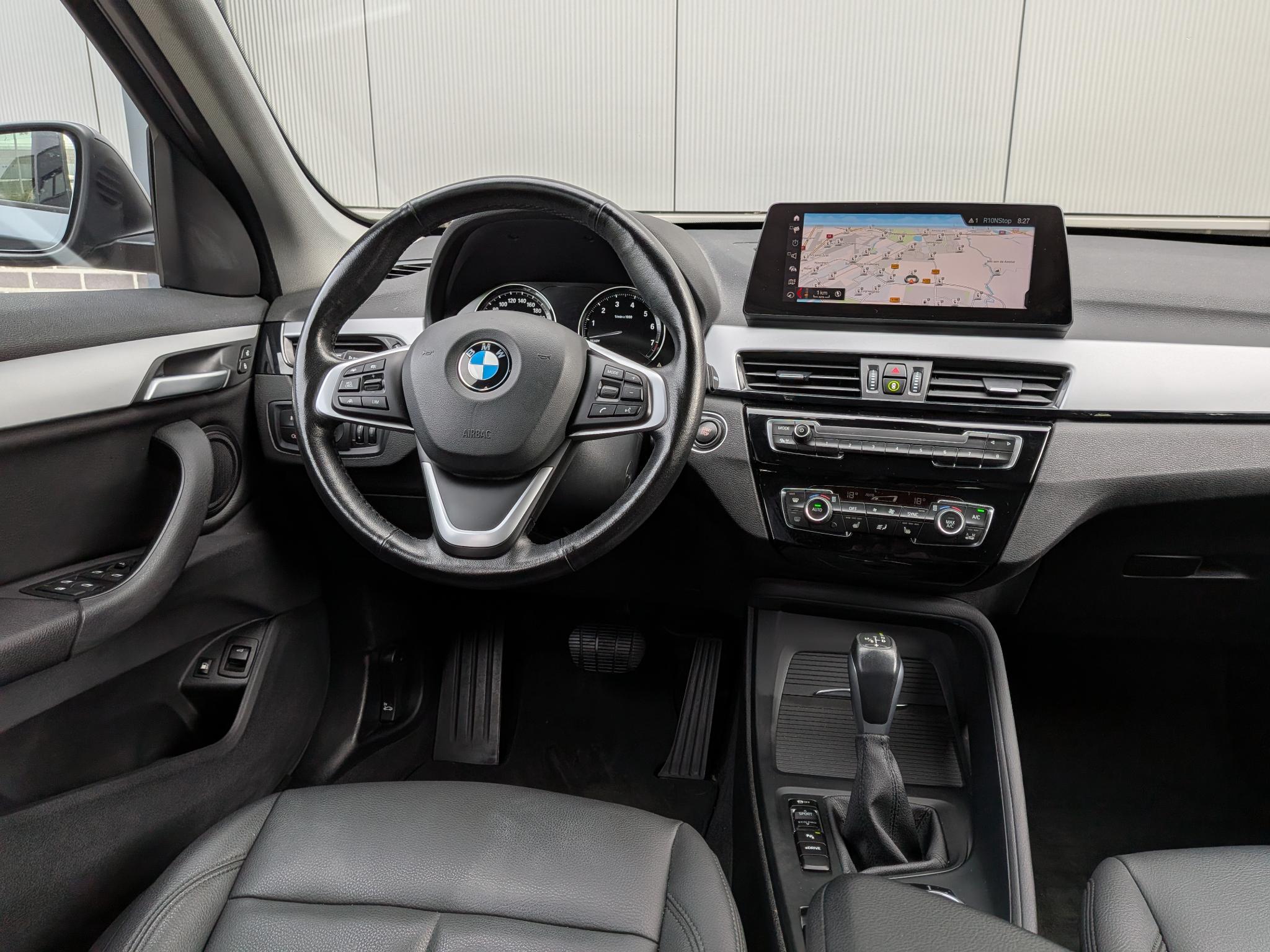 Foto van BMW X1 Xdrive25e