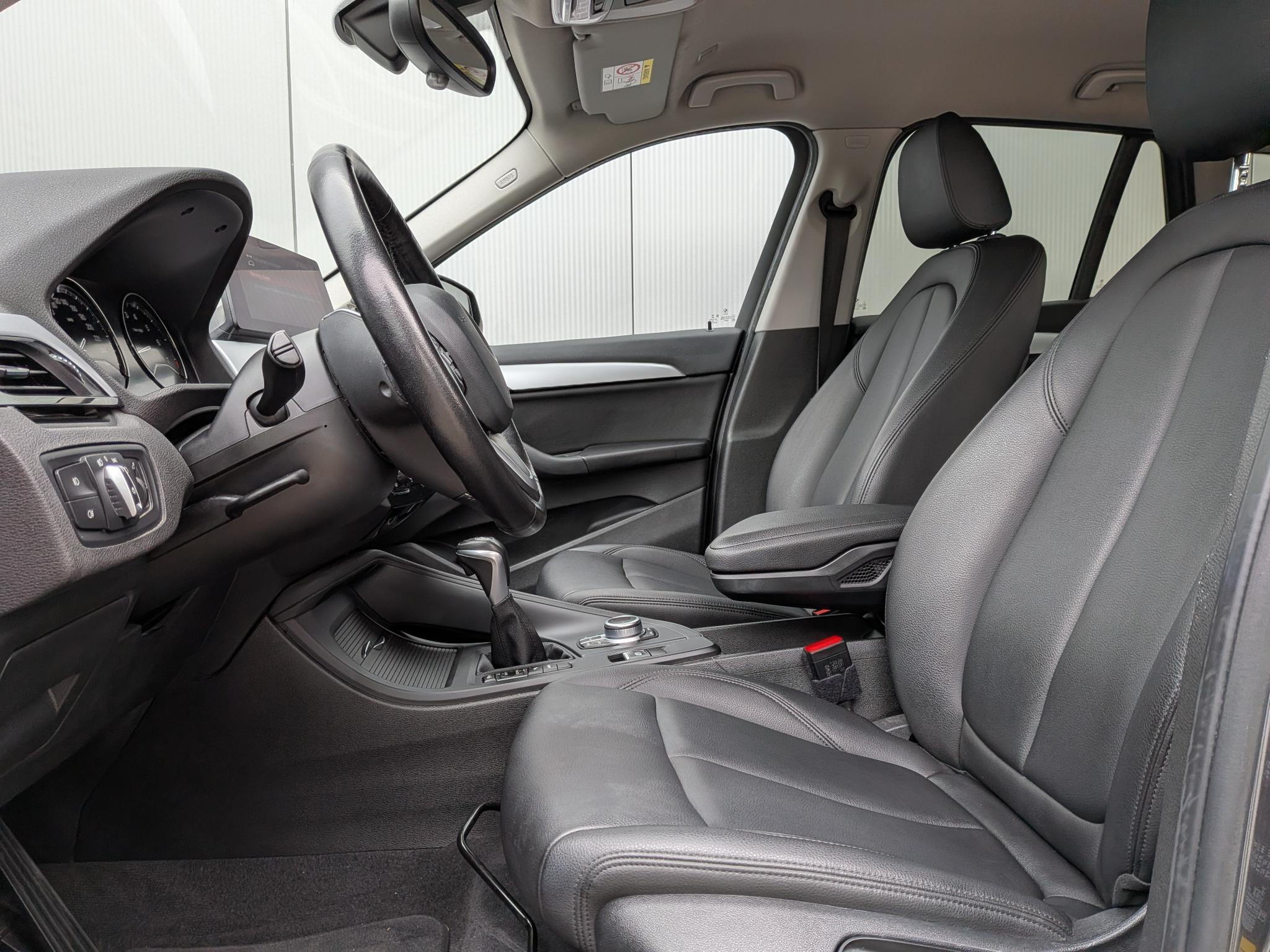 Foto van BMW X1 Xdrive25e