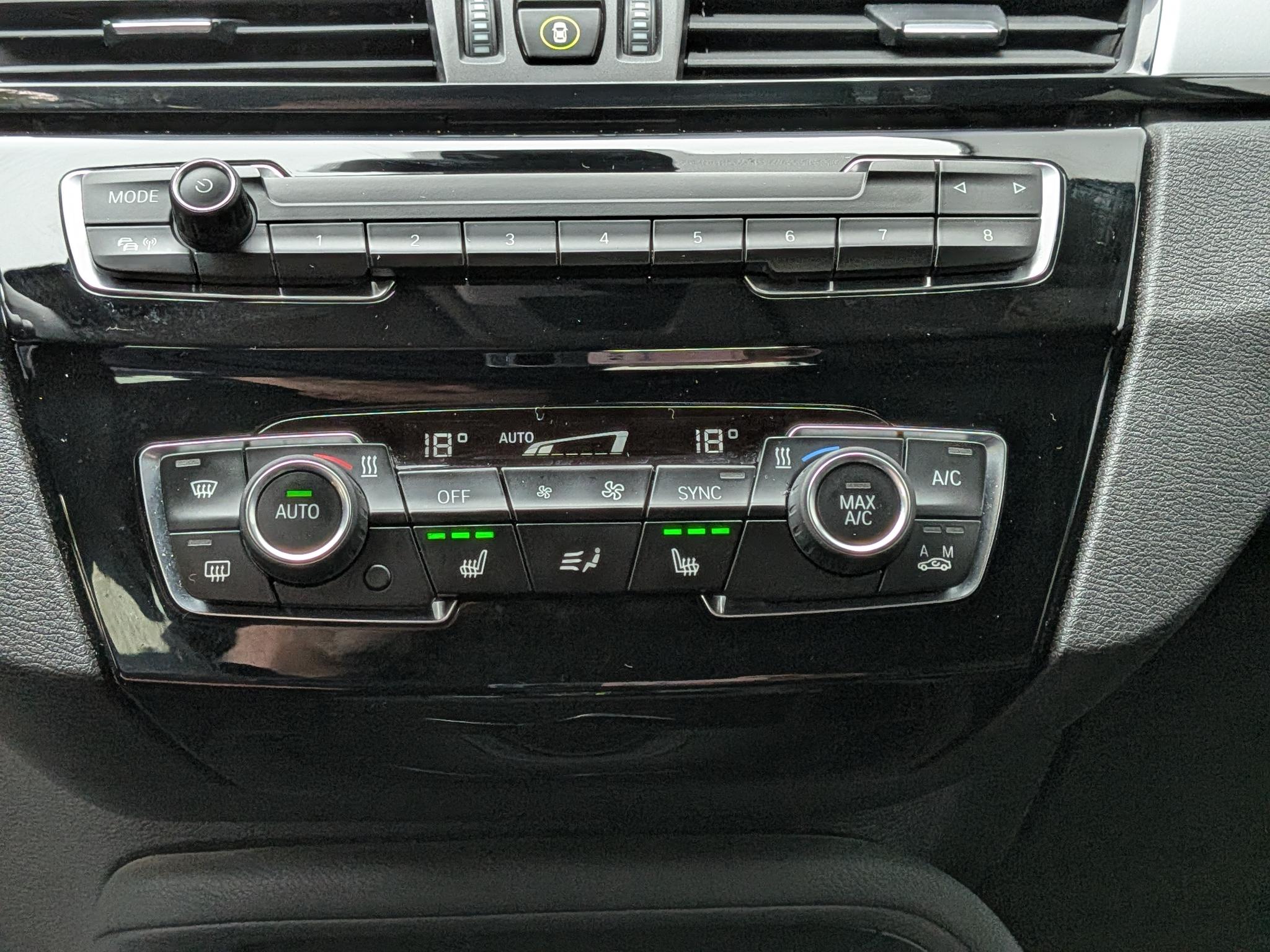 Foto van BMW X1 Xdrive25e