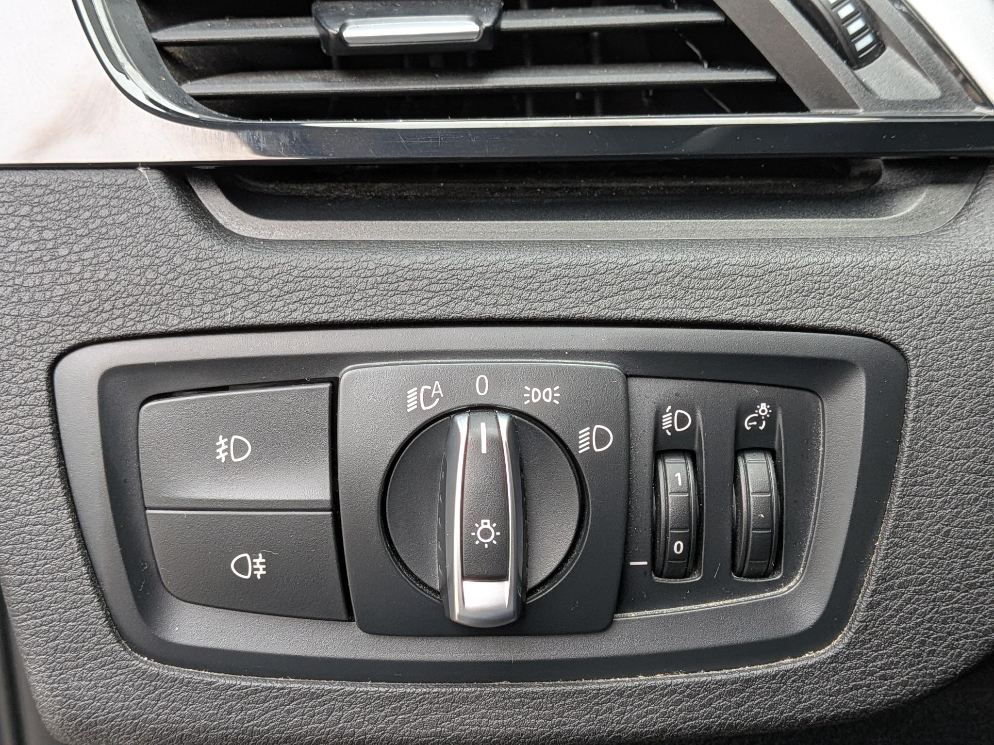 Foto van BMW X1 Xdrive25e