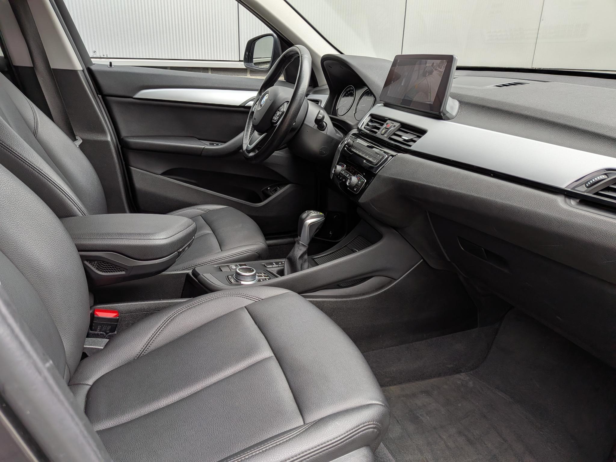Foto van BMW X1 Xdrive25e