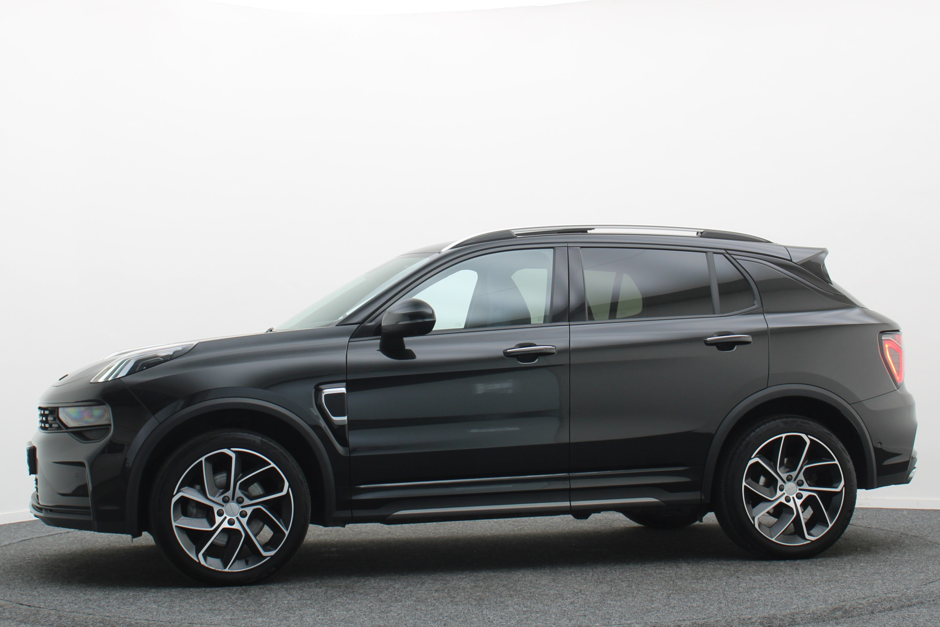 Foto van Lynk&co LYNK & Co 01