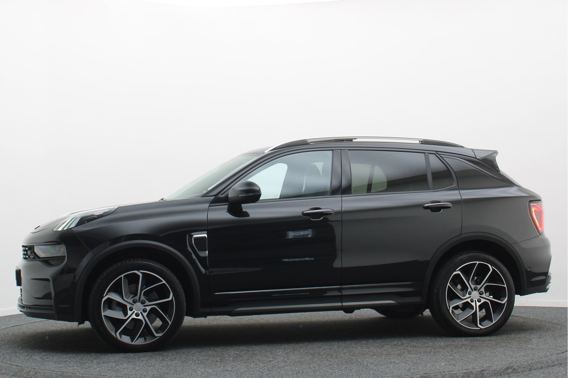 Foto van Lynk&co LYNK & Co 01