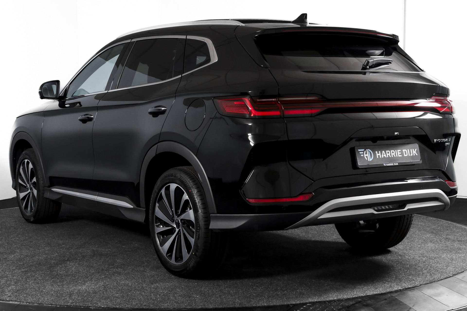 Foto van BYD BYD Seal U Dm-i