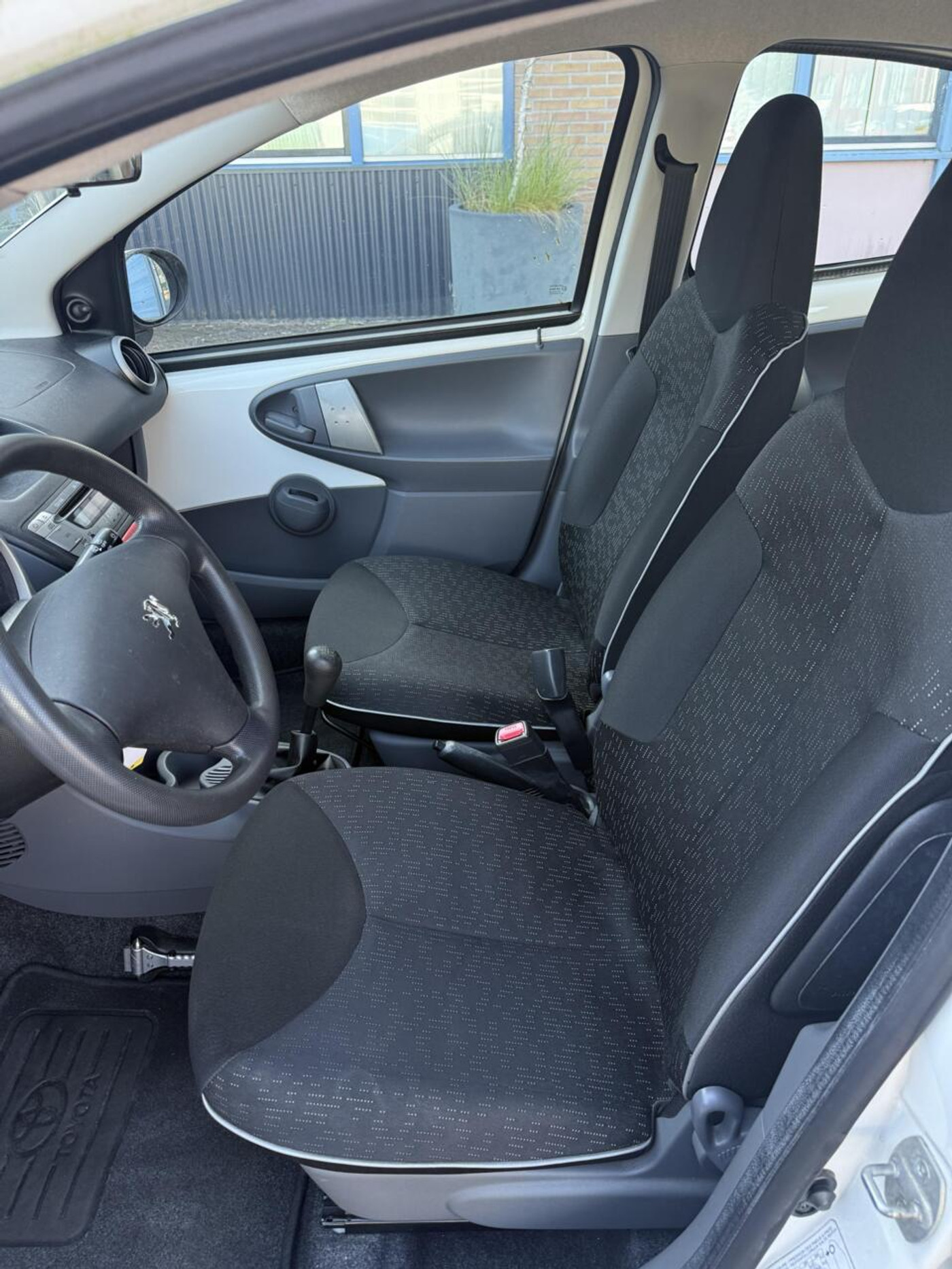Foto van Peugeot Peugeot 107