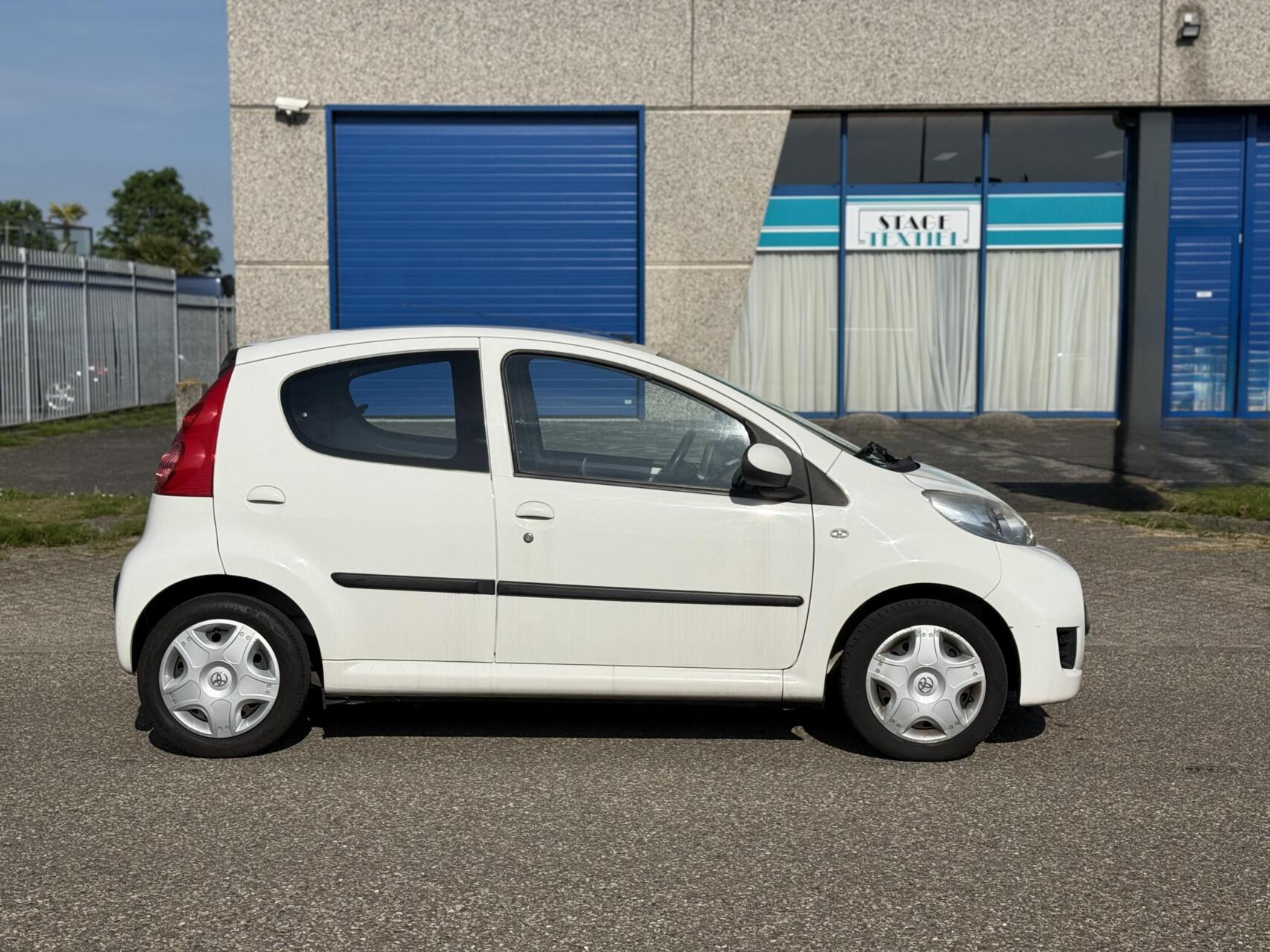 Foto van Peugeot Peugeot 107