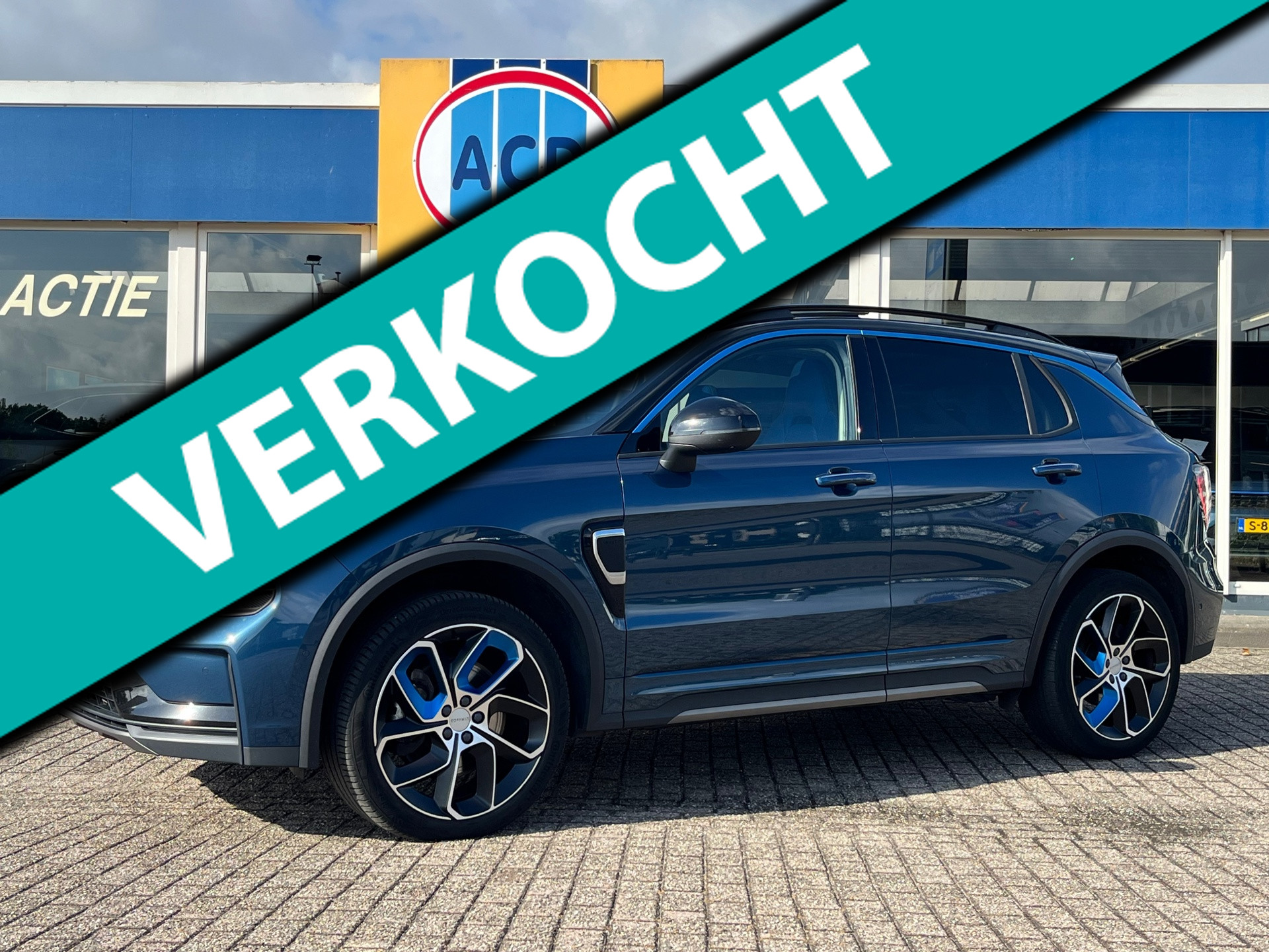 Lynk&co LYNK & Co 01 1.5 261pk PHEV 7DCTH | Orig.NL | Trekhaak afn. | PanoramaDak | 360 graden Camera | Carplay | 2022 - voorkant