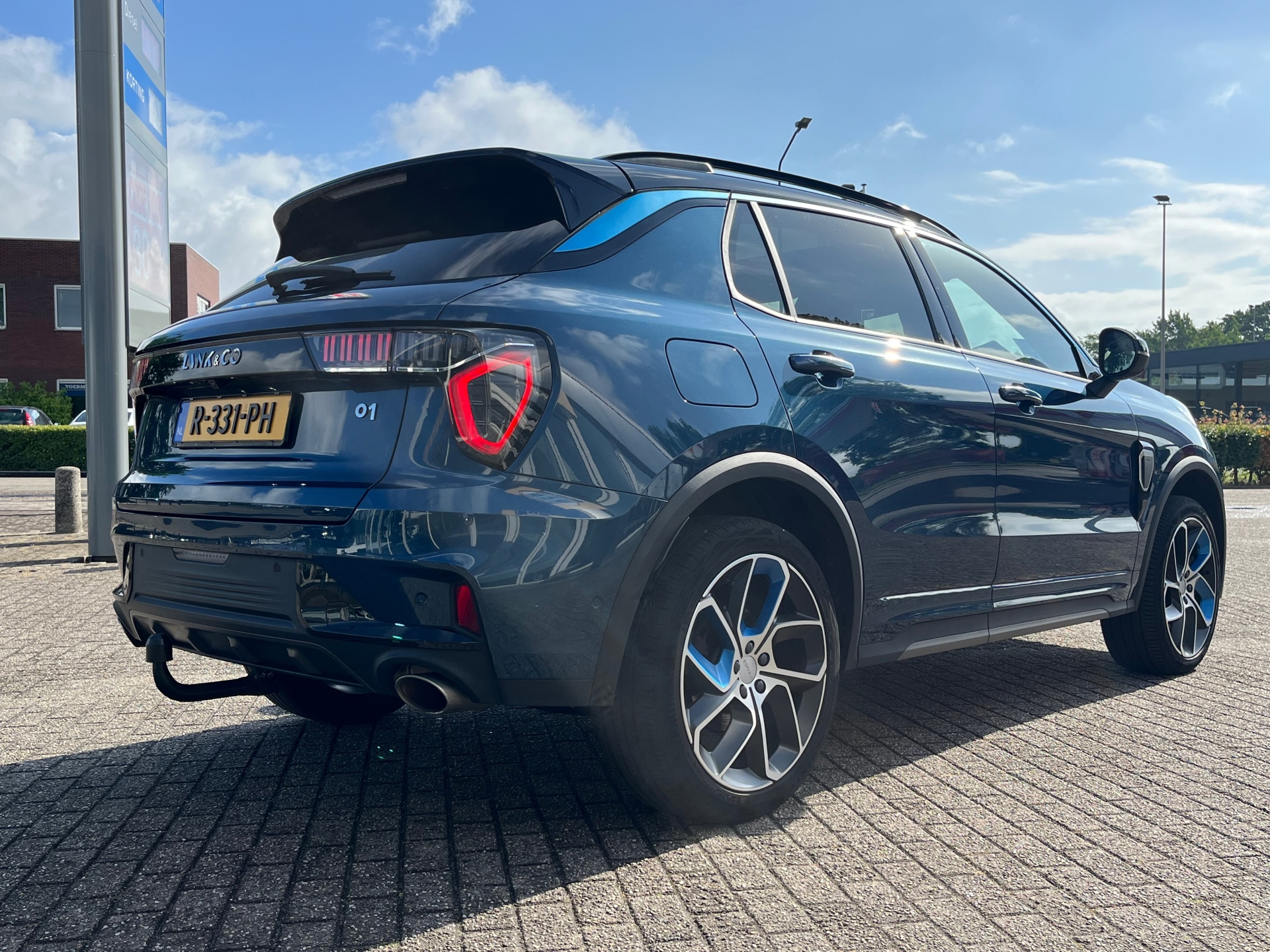 Foto van Lynk&co LYNK & Co 01