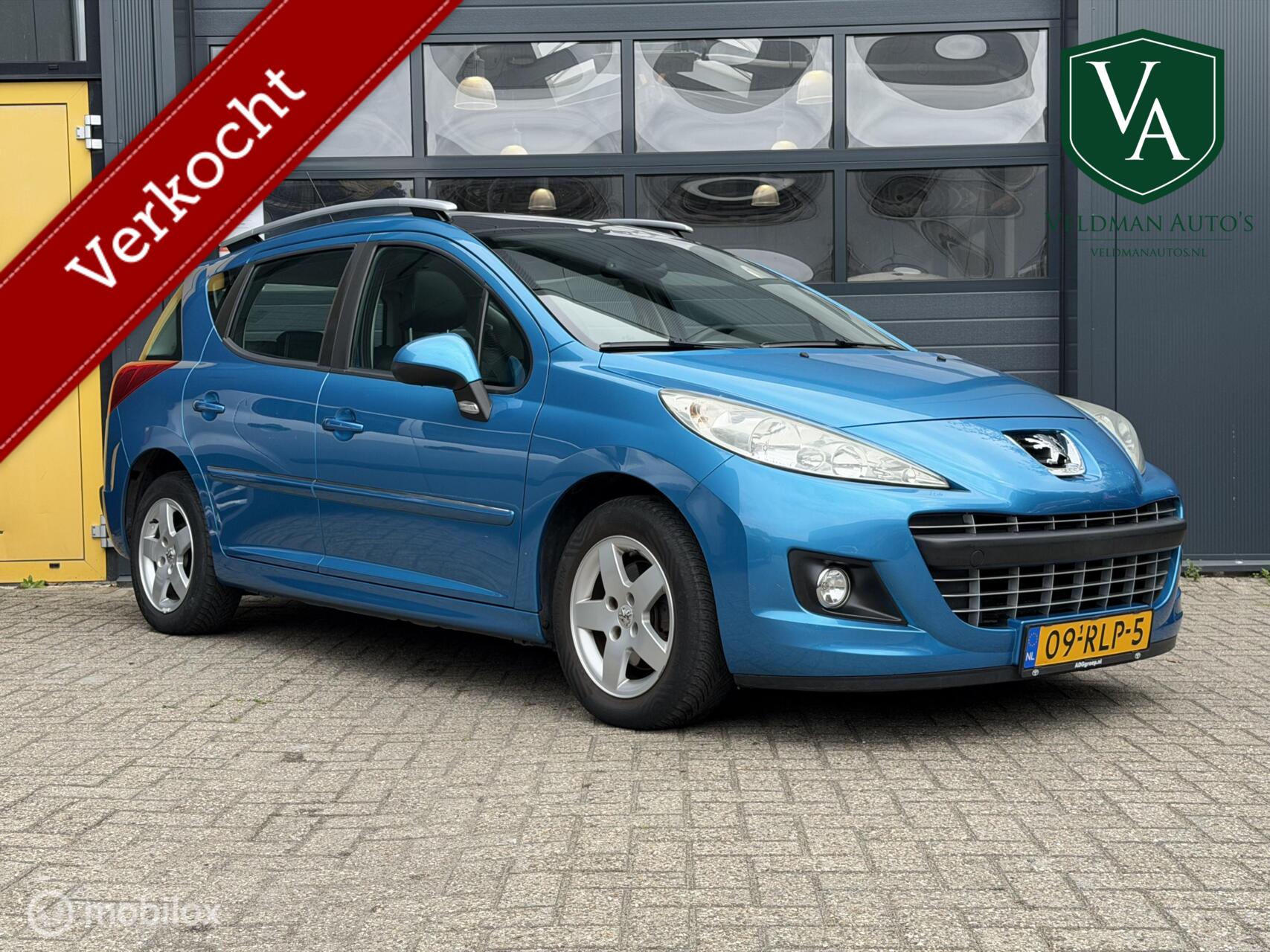 Peugeot 207 1.4 VTi Allure| Glazen dak | Airco | trekhaak 2011 - voorkant