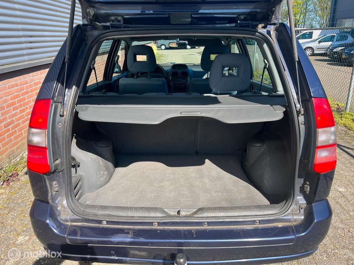 Foto van Mitsubishi Space Star