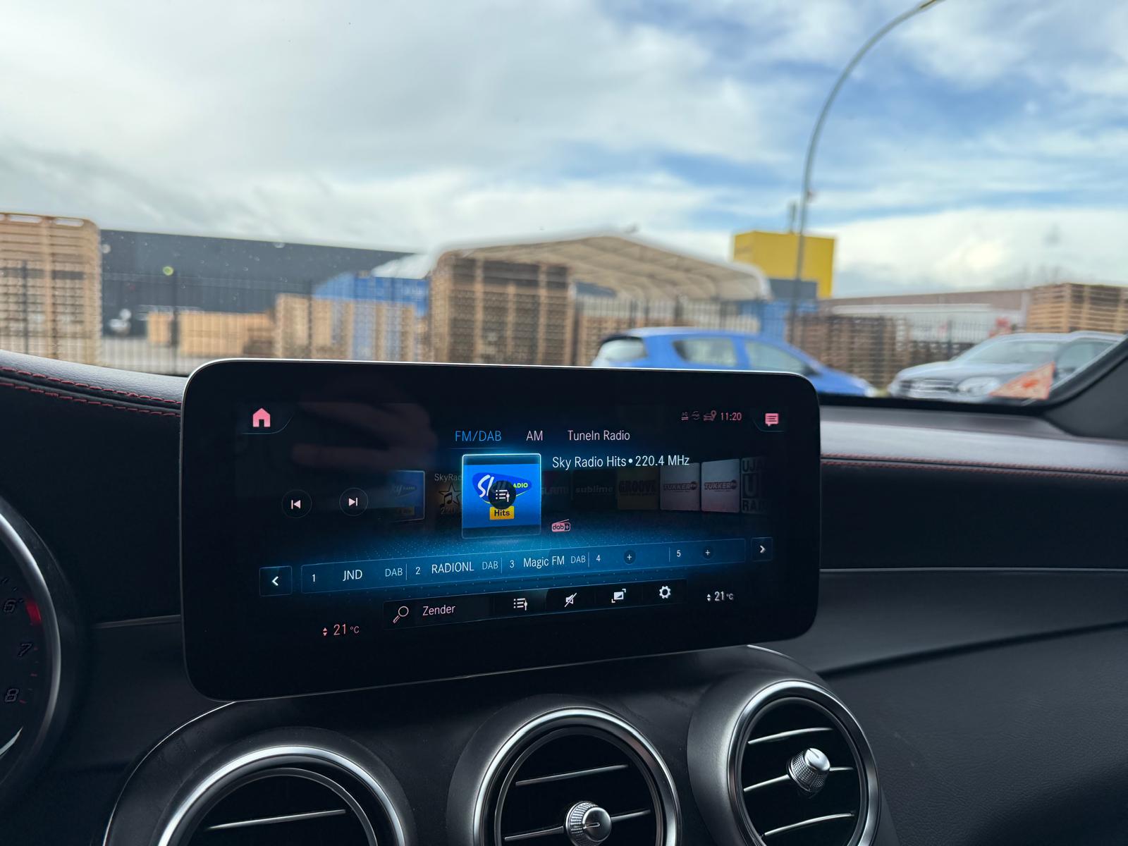 Foto van Mercedes-Benz GLC 300 E 4Matic