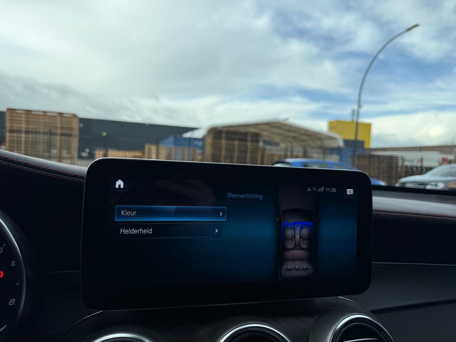 Foto van Mercedes-Benz GLC 300 E 4Matic