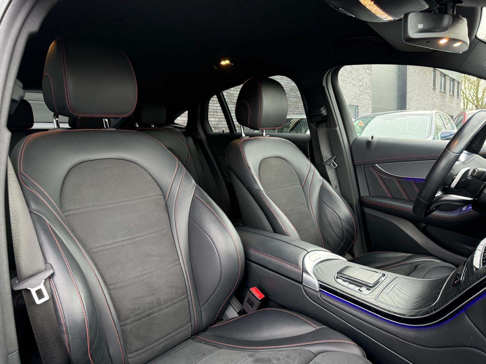 Foto van Mercedes-Benz GLC 300 E 4Matic