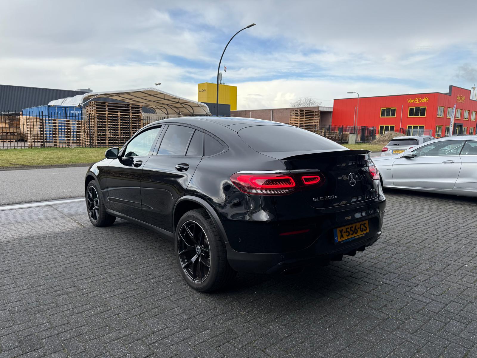 Foto van Mercedes-Benz GLC 300 E 4Matic