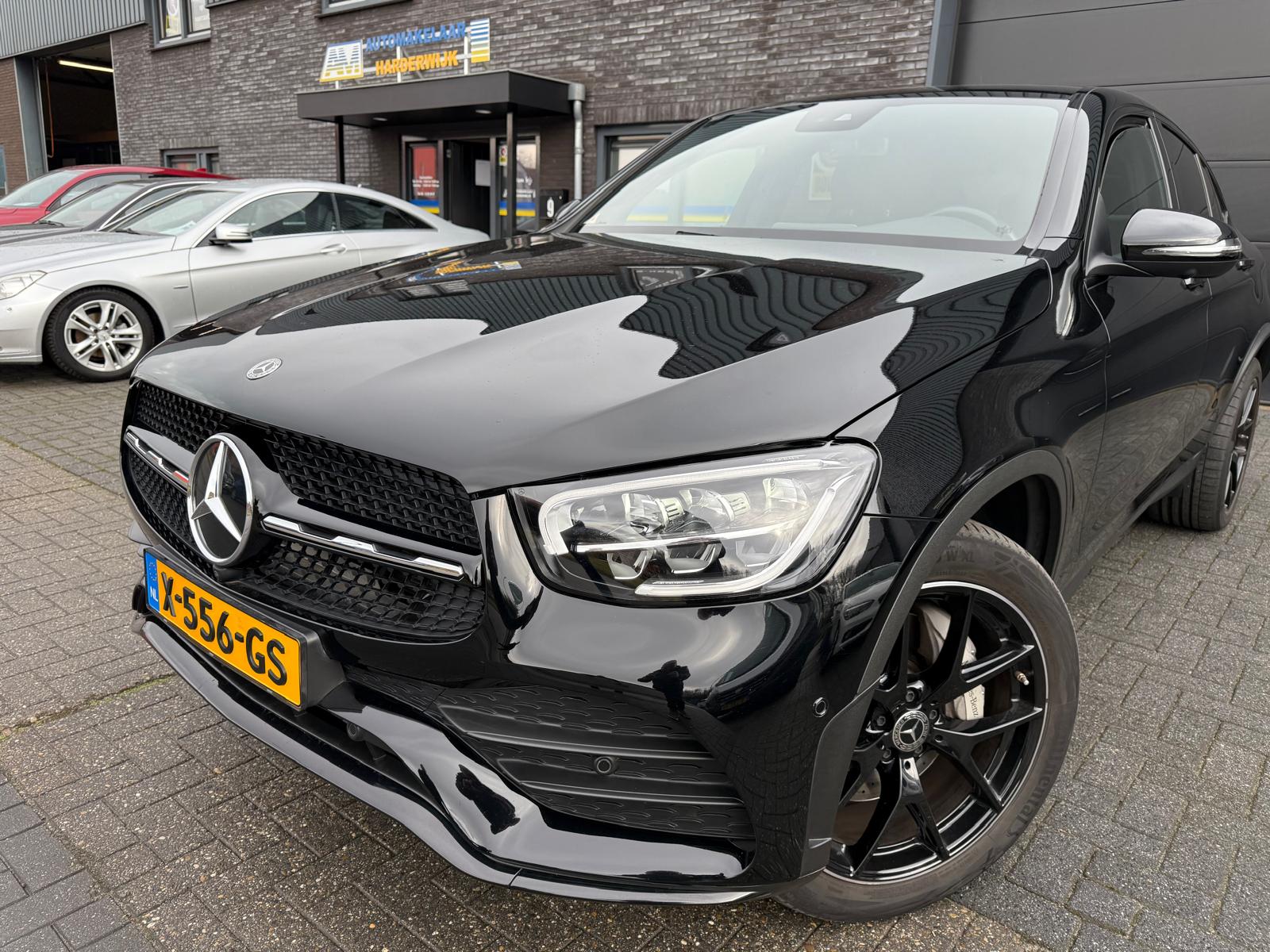 Foto van Mercedes-Benz GLC 300 E 4Matic