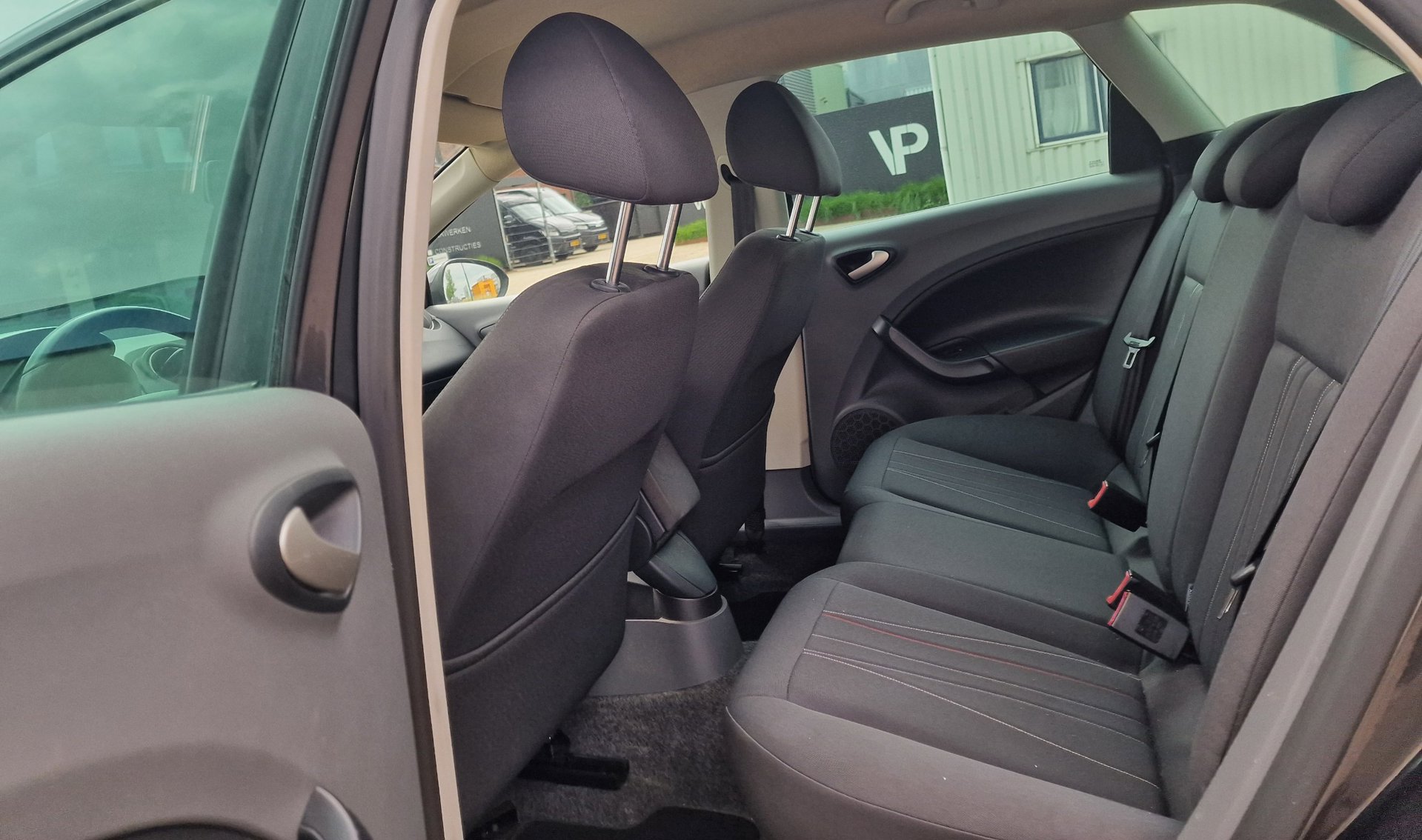 Foto van Seat Ibiza ST
