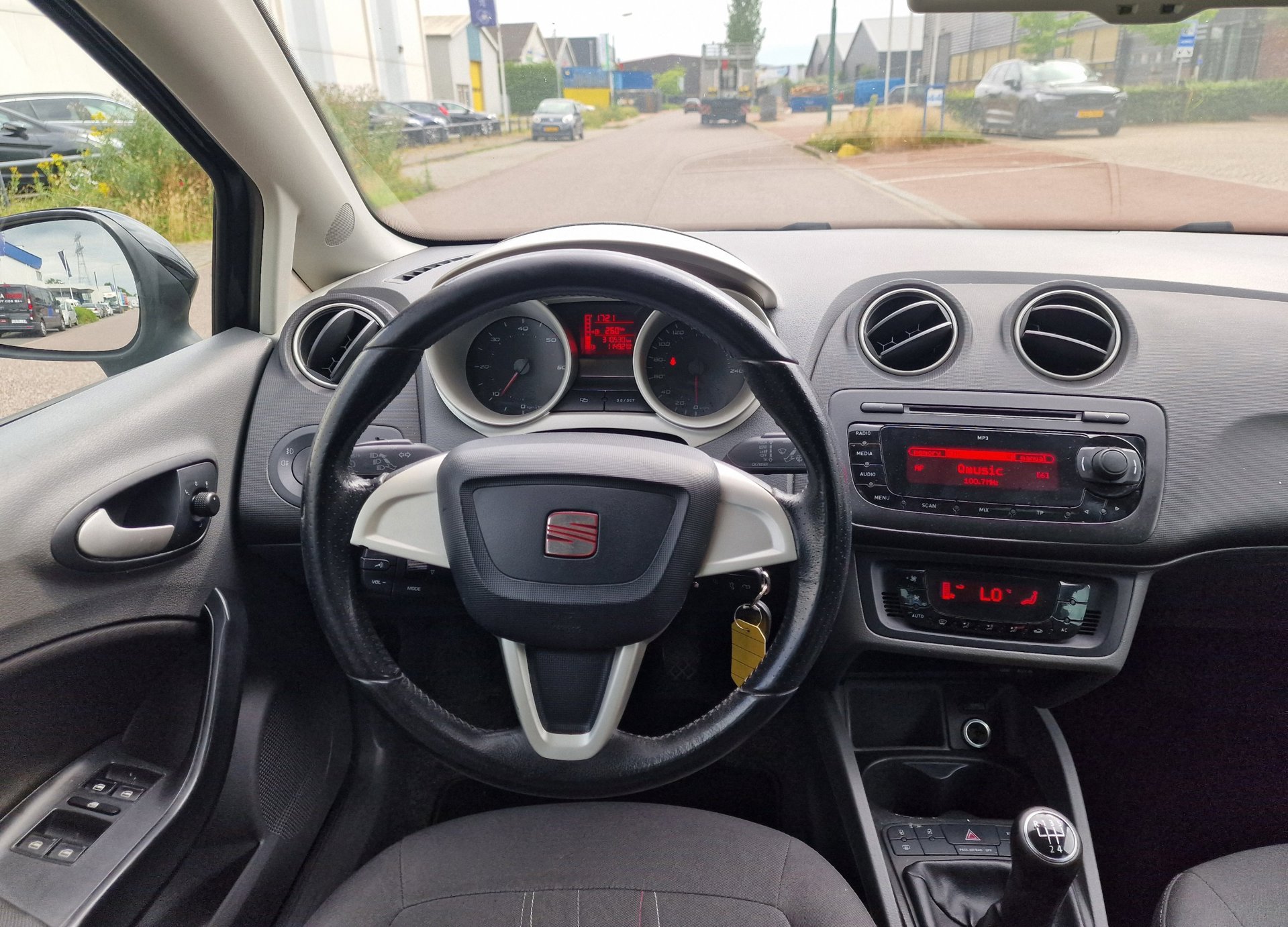 Foto van Seat Ibiza ST
