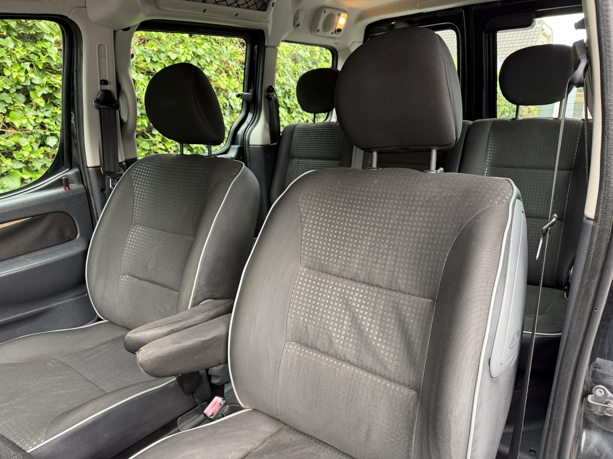 Foto van Peugeot Partner