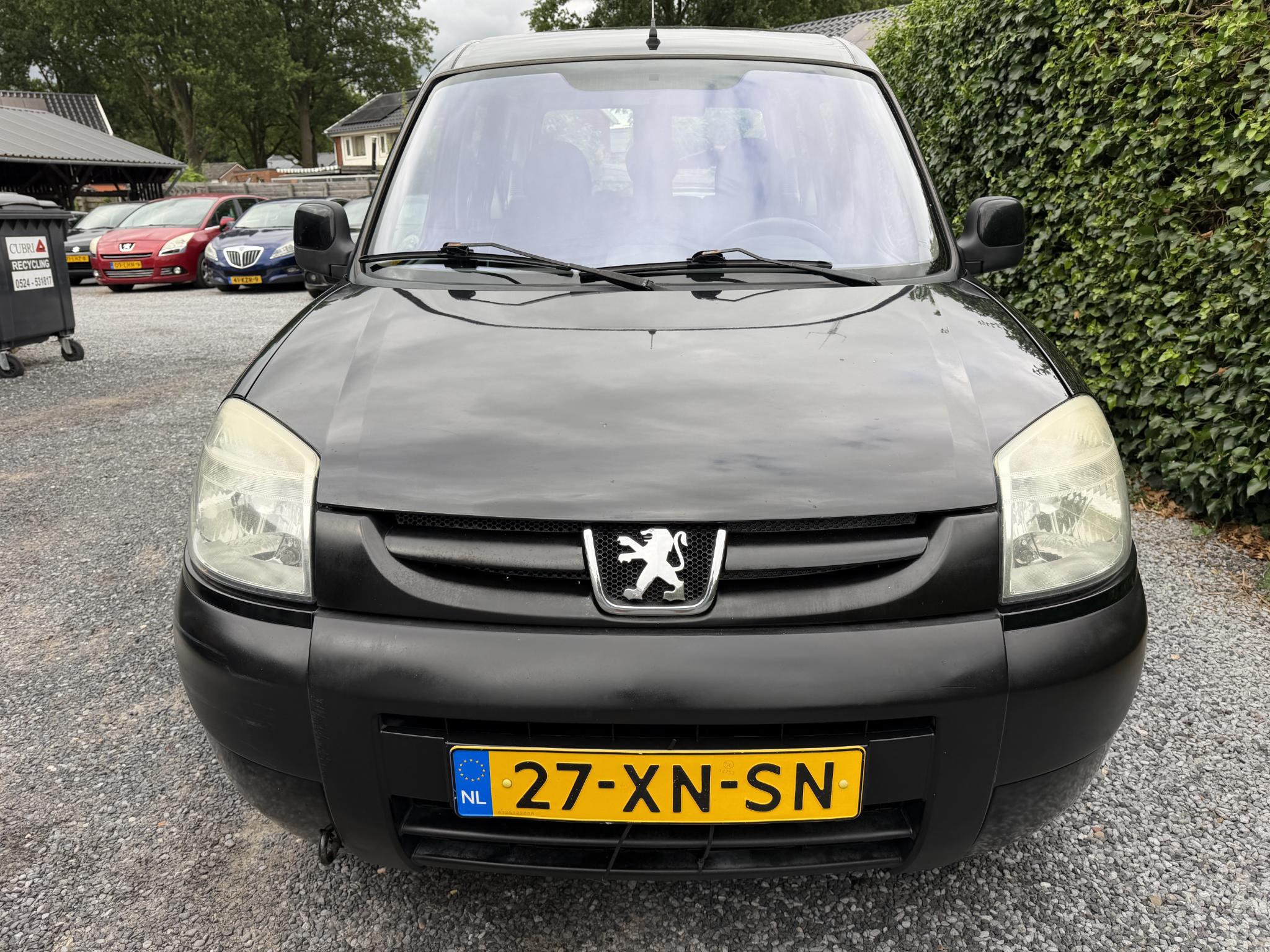 Foto van Peugeot Partner