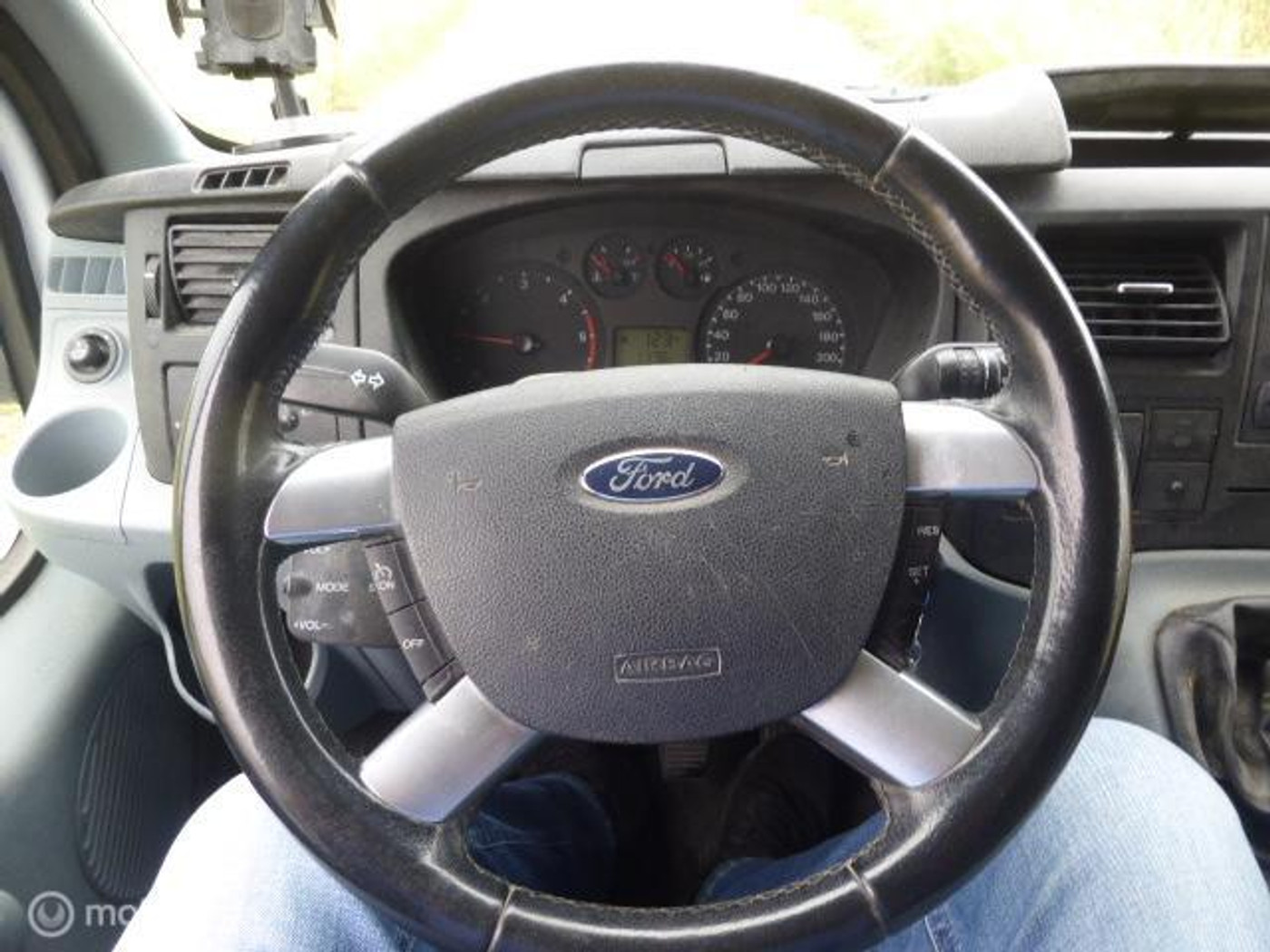 Foto van Ford Transit 260s Van 115dpf 4.36