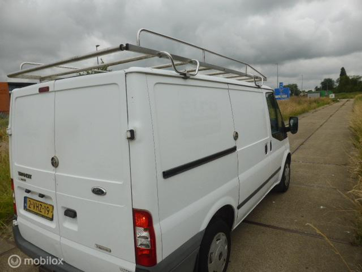Foto van Ford Transit 260s Van 115dpf 4.36