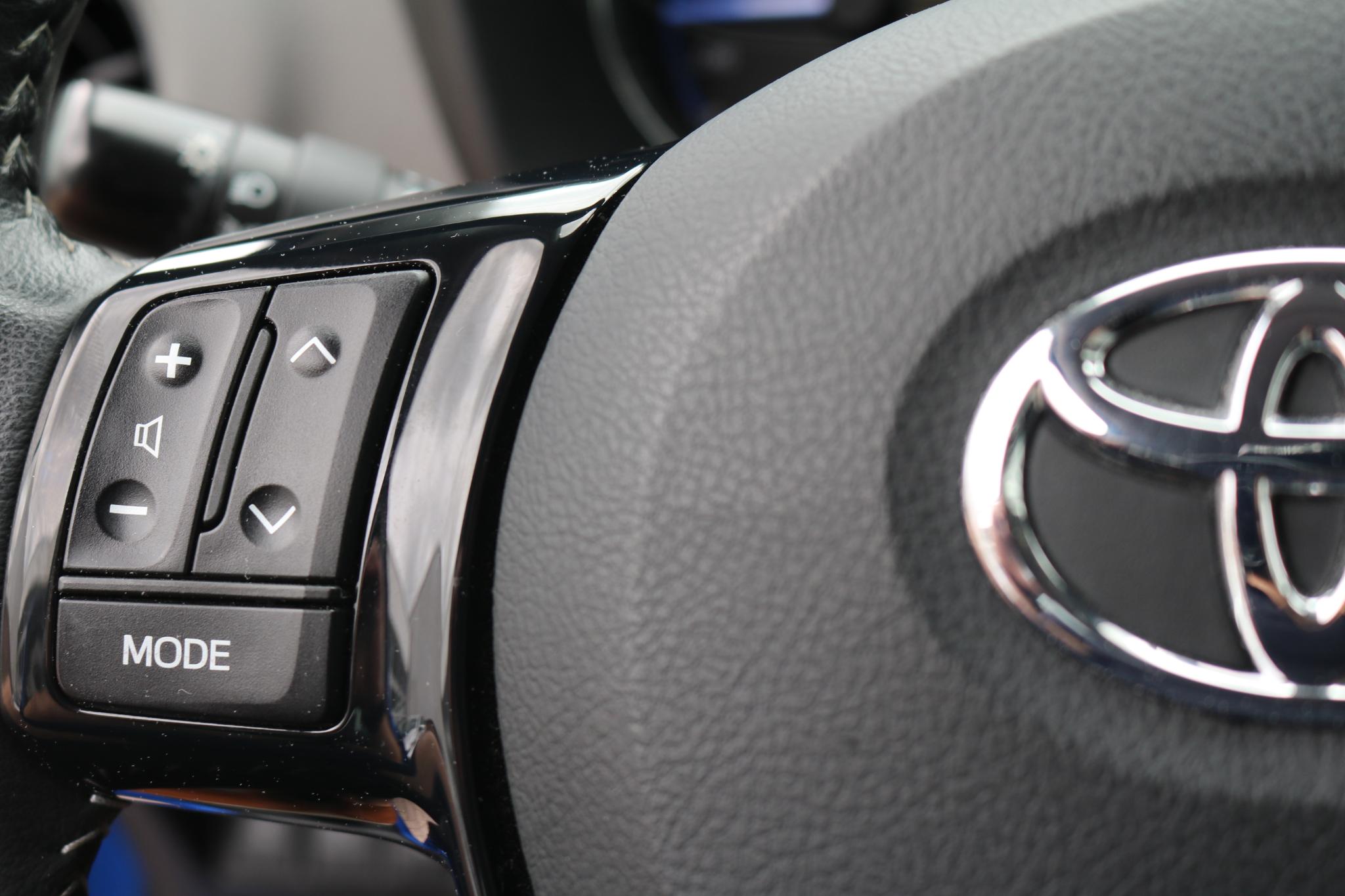 Foto van Toyota Toyota Yaris Hybrid