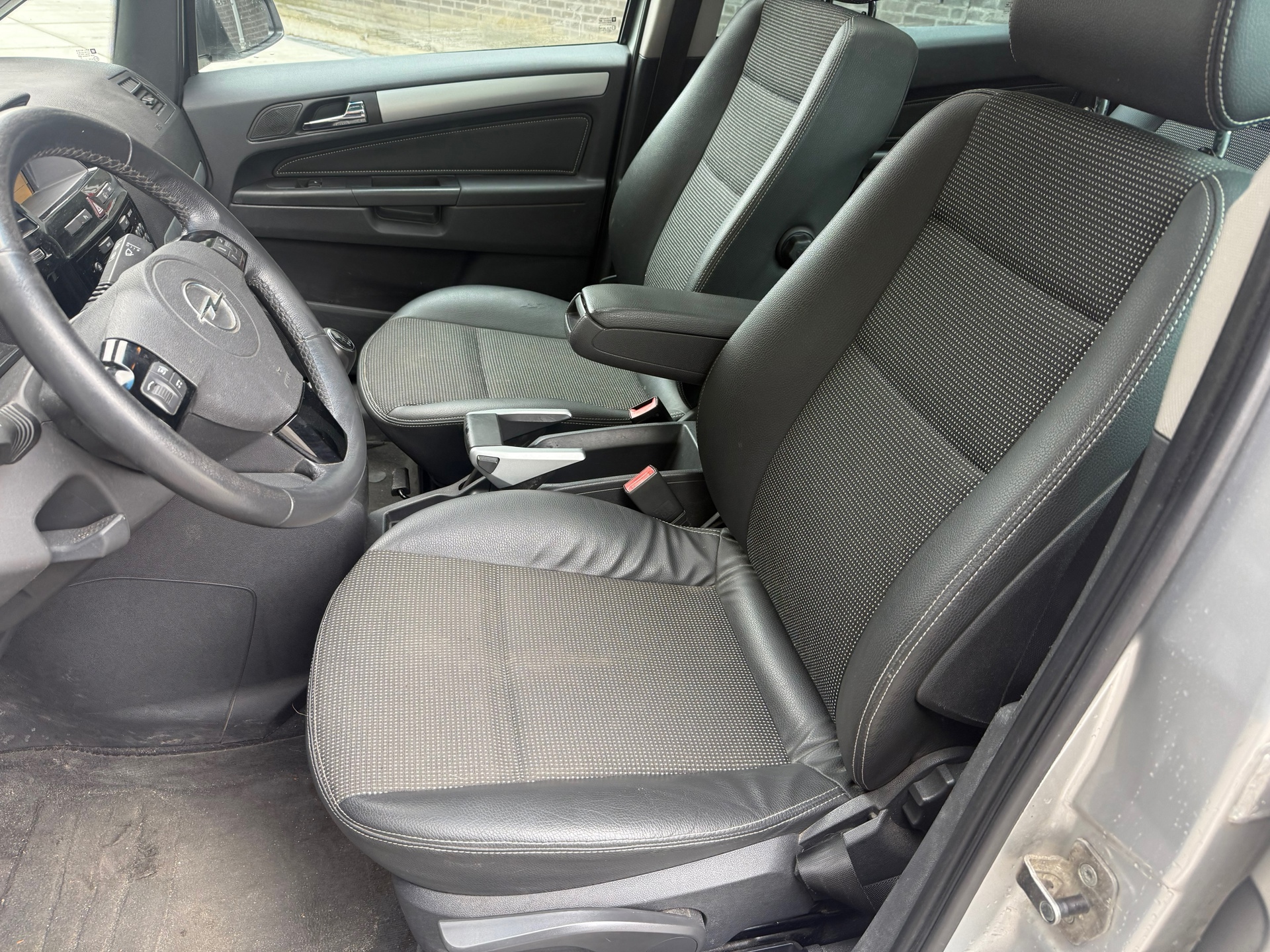 Foto van Opel Zafira