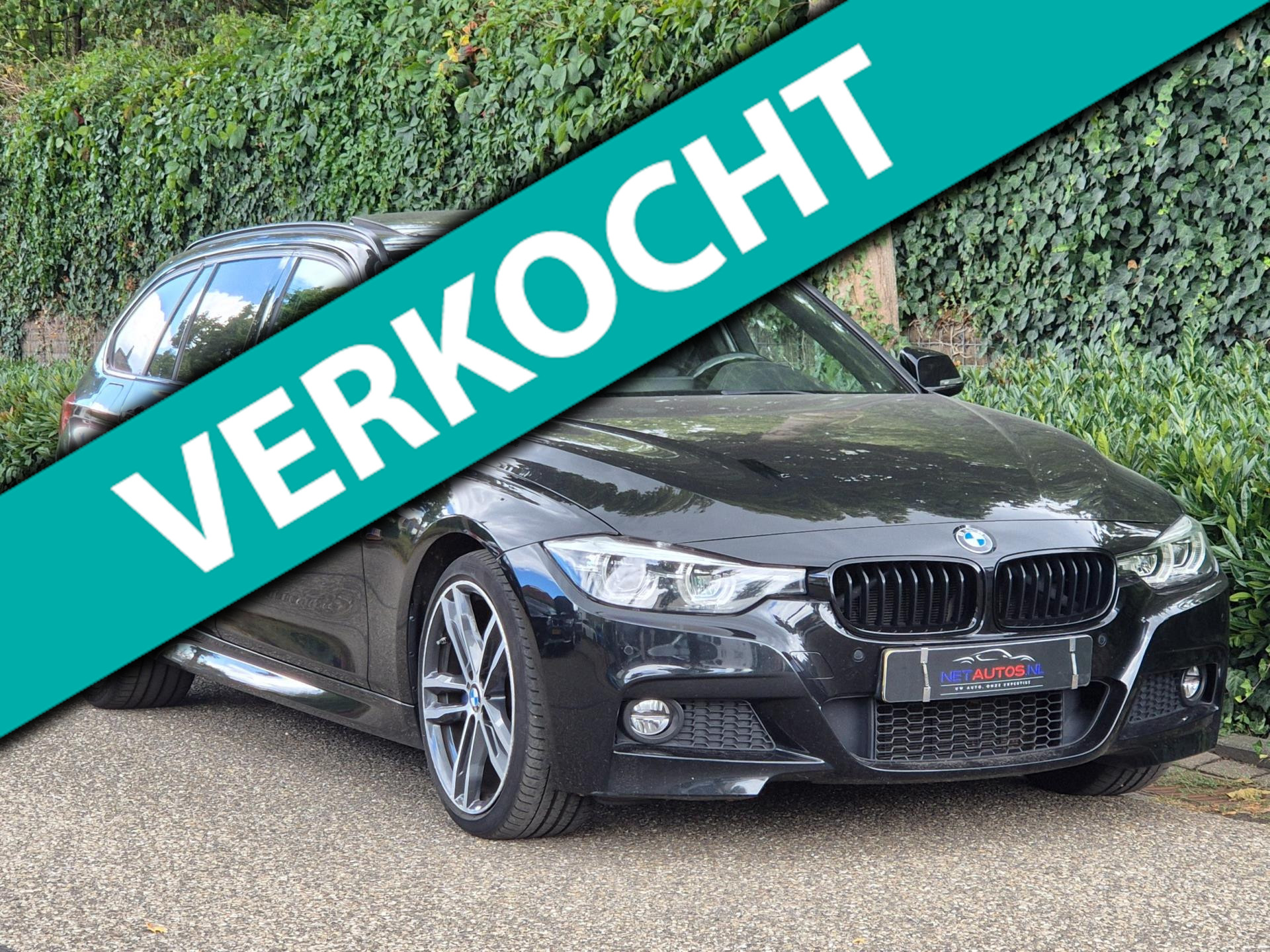 BMW 320i 320i M Sport Edition BTW AUTO !! Panorama Apple CarPlay 19inch NAP NL Garantie mog. 2019 - voorkant