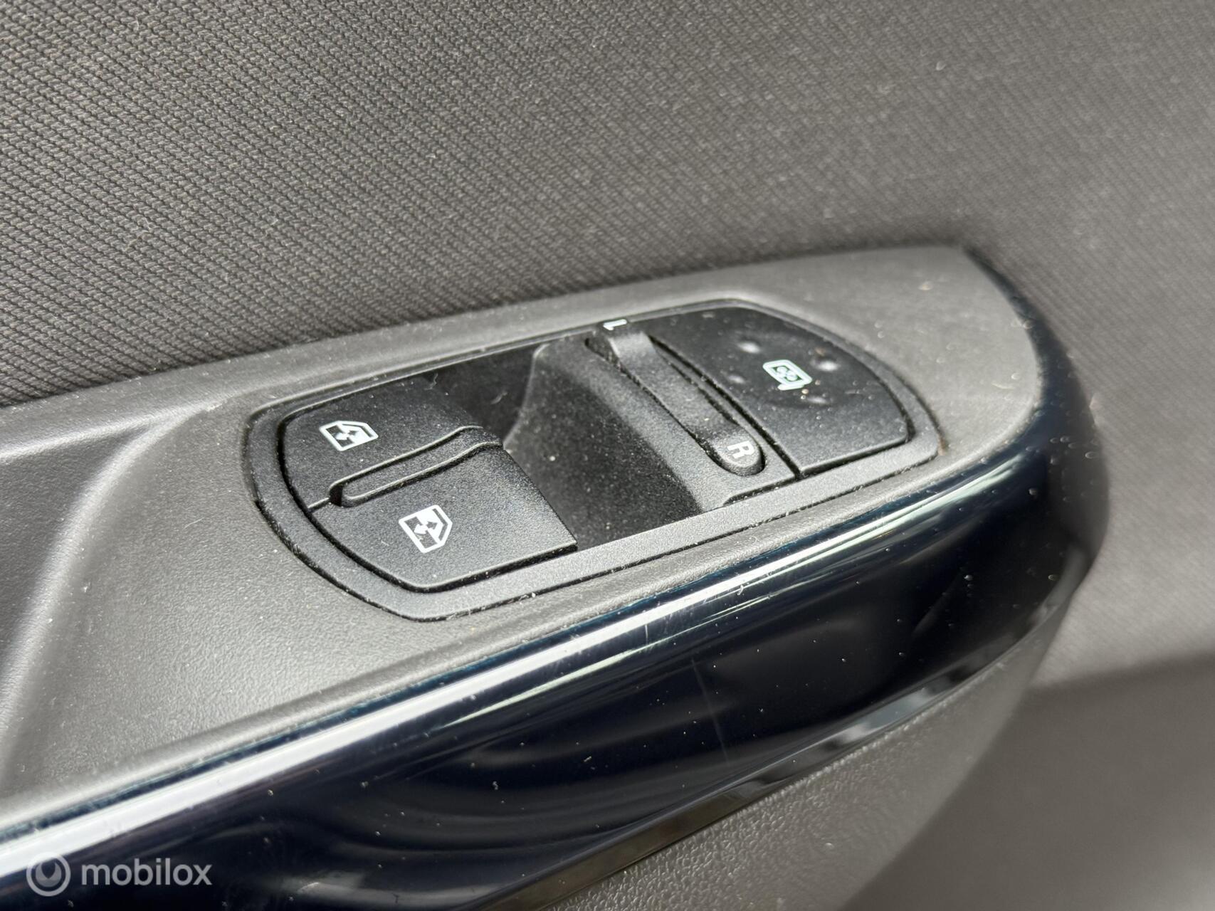 Foto van Opel Corsa-e