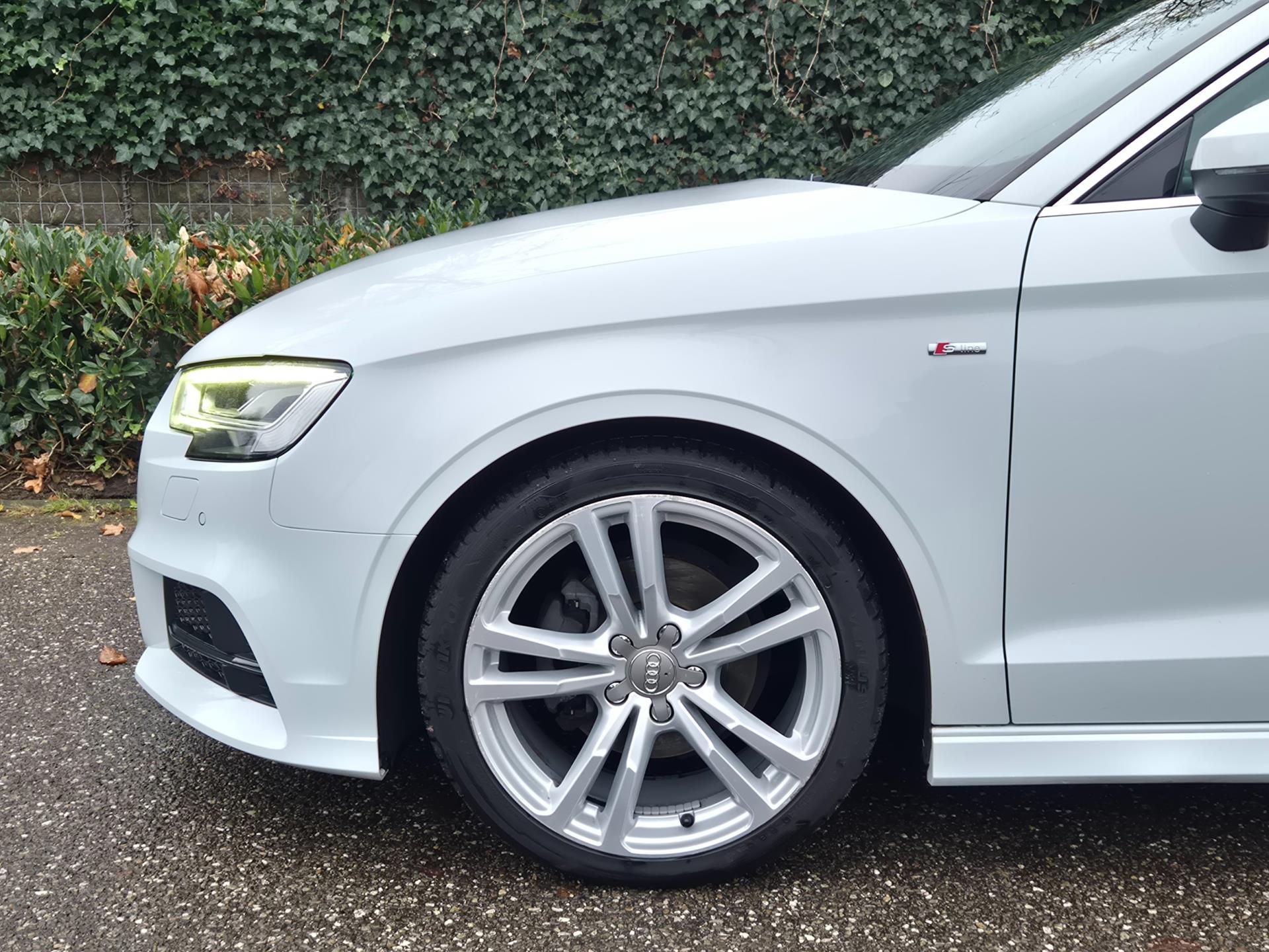 Foto van Audi A3 Limousine