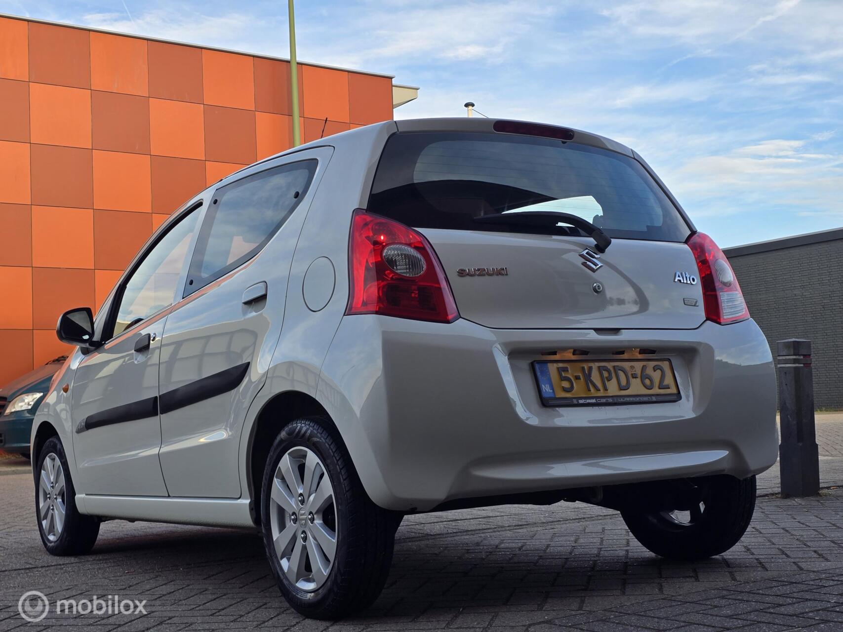 Foto van Suzuki Alto