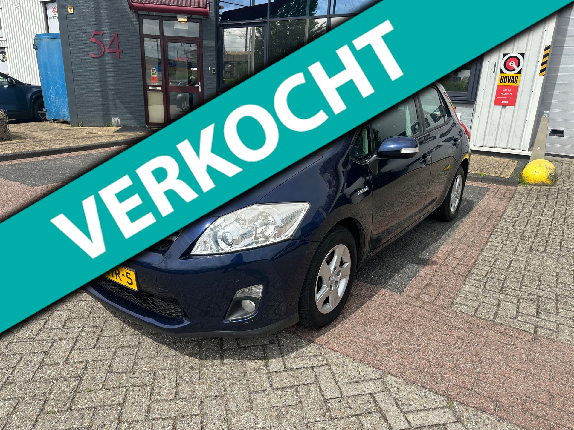 Toyota Toyota Auris 1.8 Full Hybrid Aspiration, 1. Hand, Dealer onderhouden 2010 - voorkant