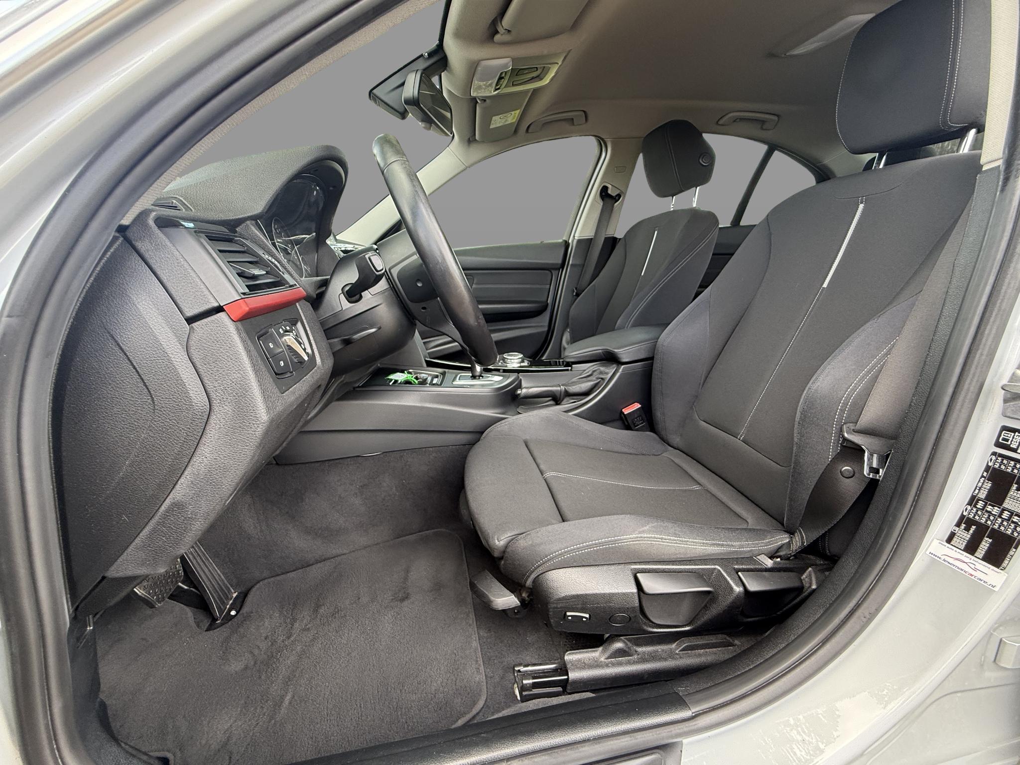 Foto van BMW 320i